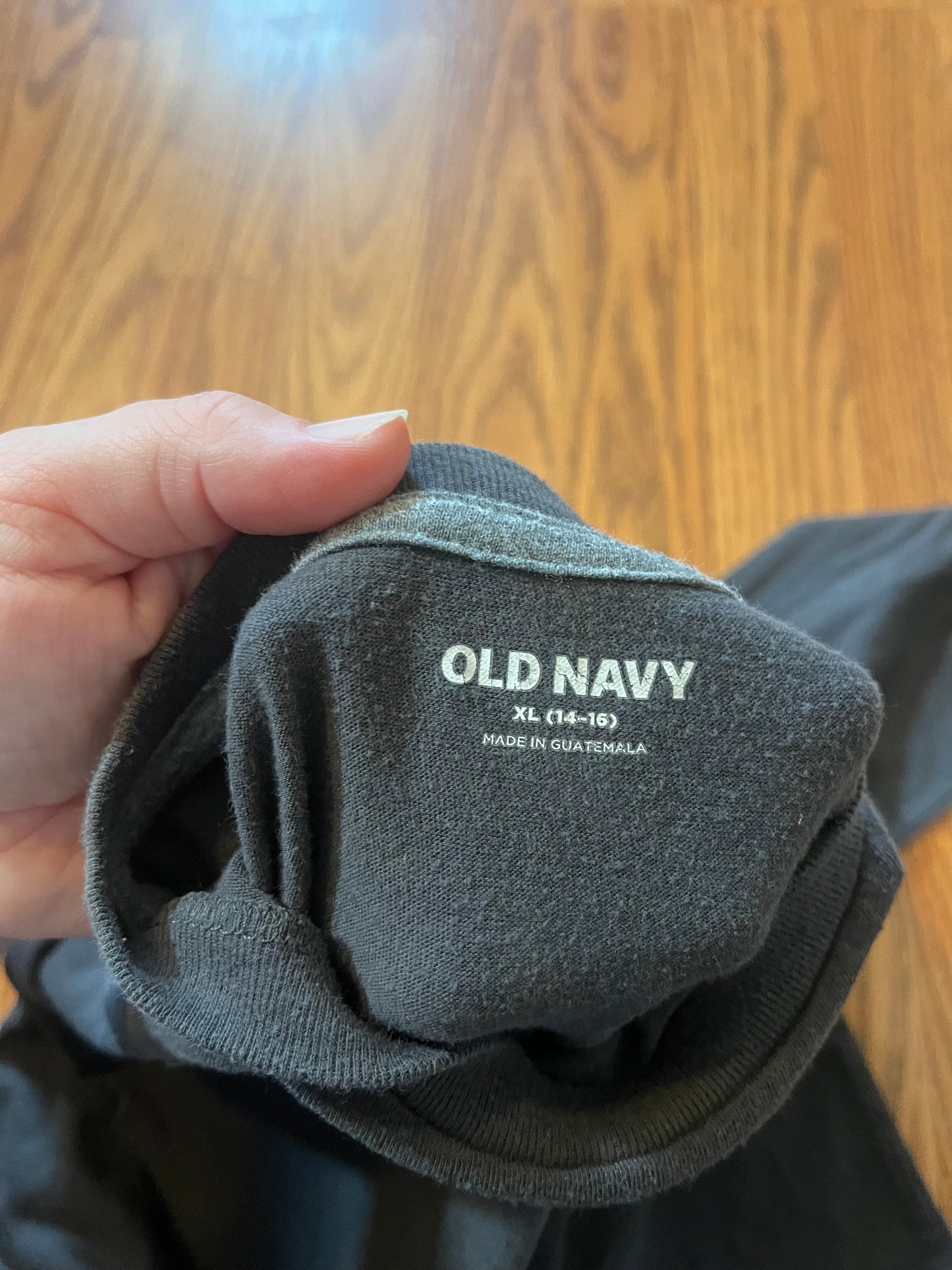 Old Navy boys long sleeve top size 14/16