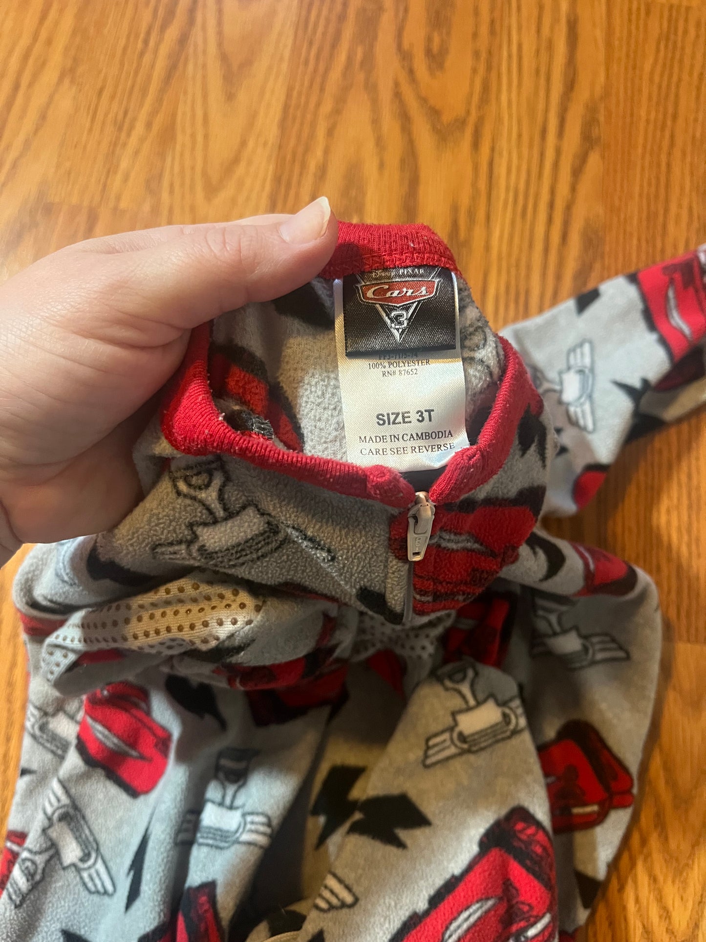 2t Disney Cars sleeper (washer wear)