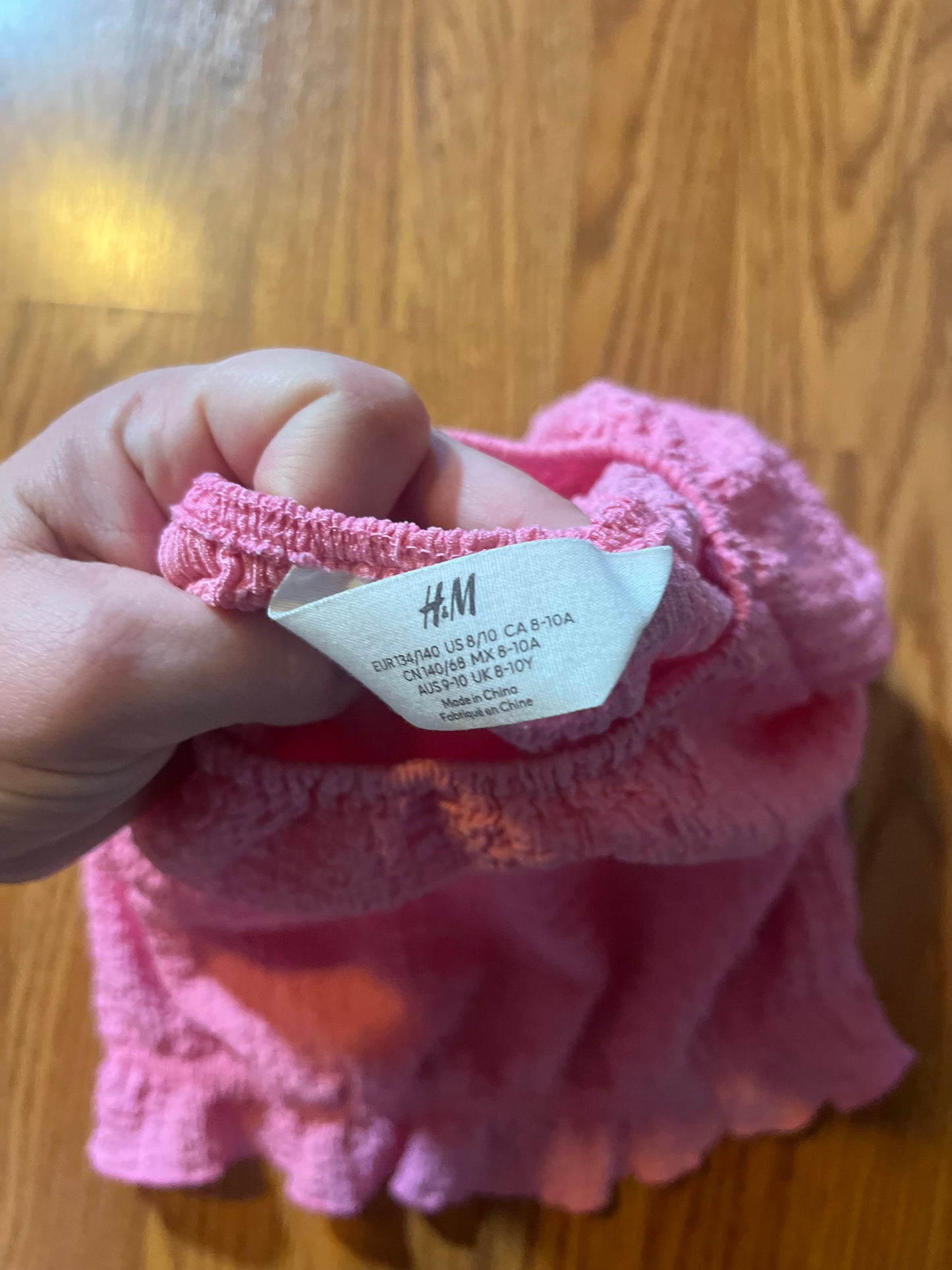 H&M girls top size 8/10