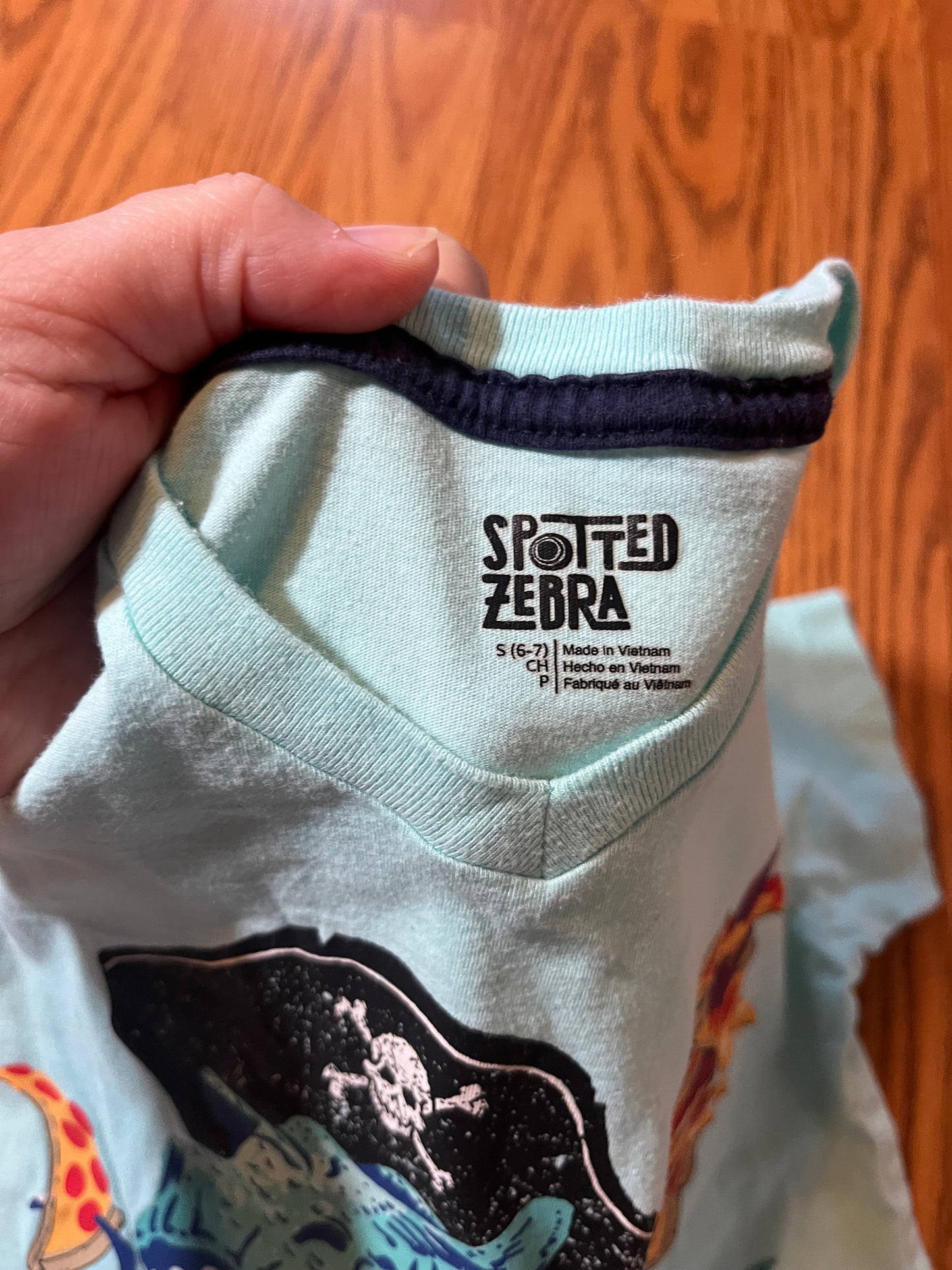 6/7 Spotted Zebra boys tshirt