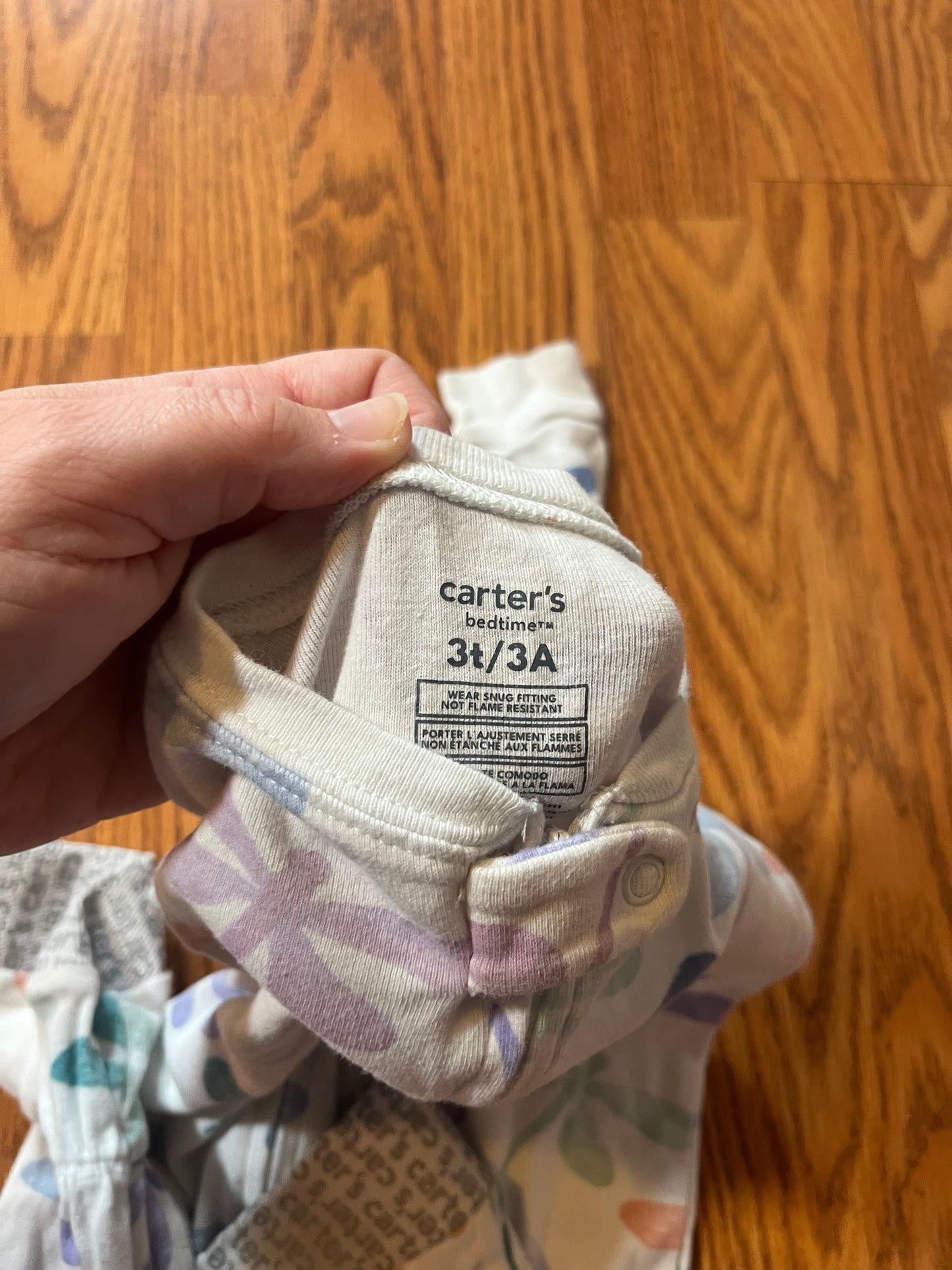 3t Carters Lighter weight sleeper (extremely faint stain but hardly noticeable)