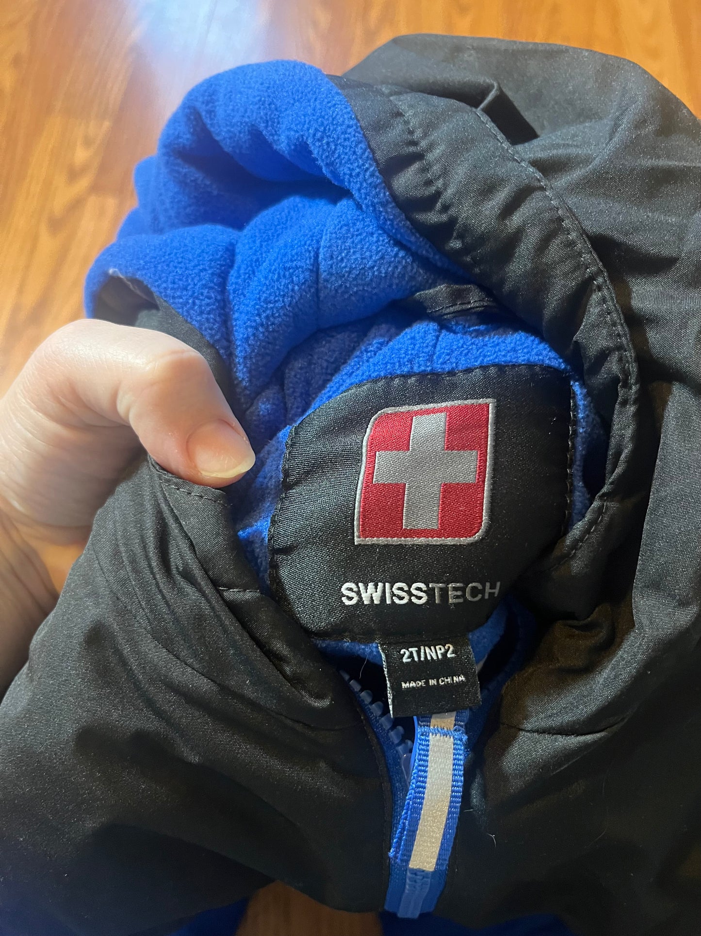 2t Swiss Tech snowsuit