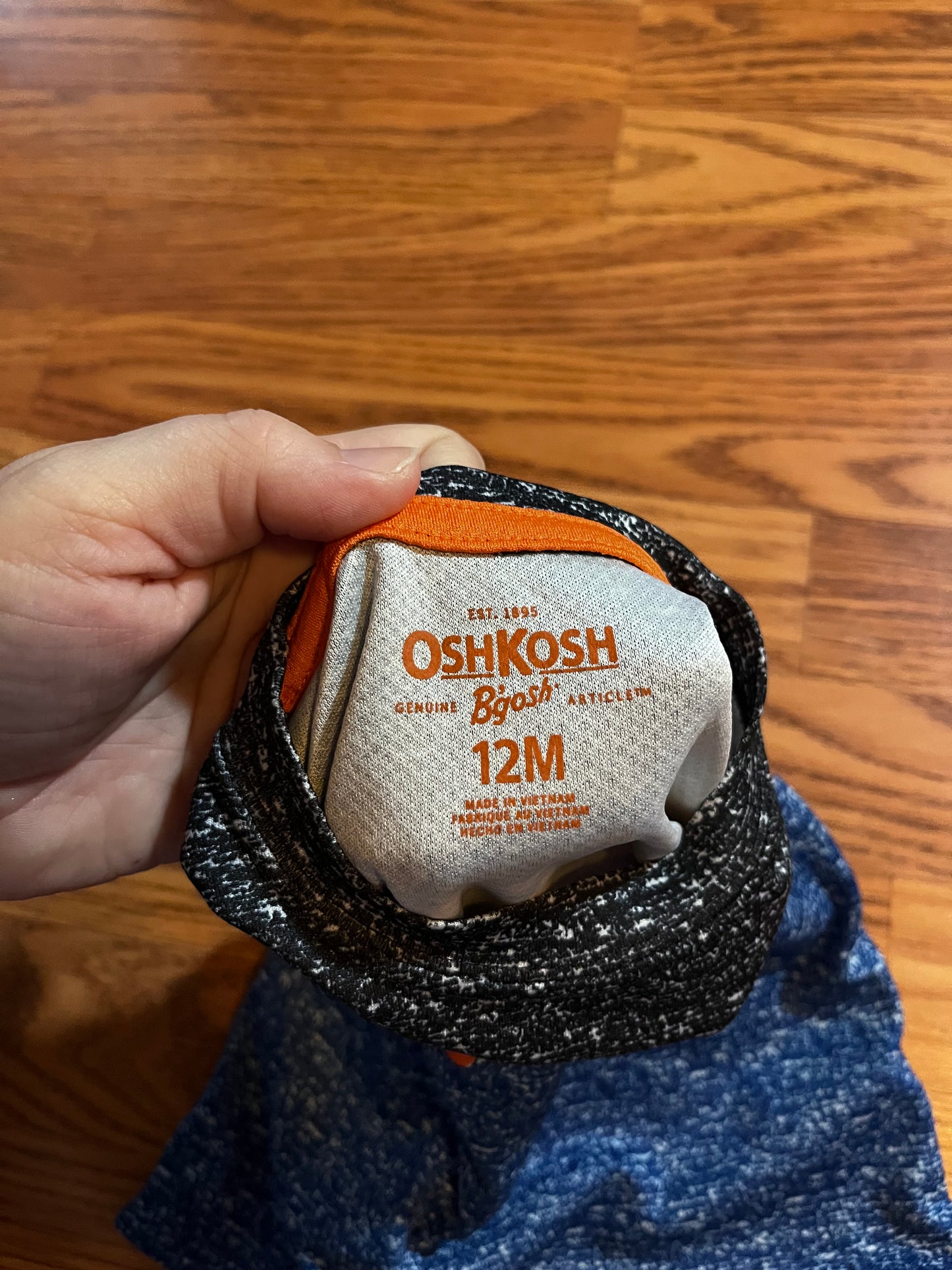 12 months Oshkosh tshirt athletic