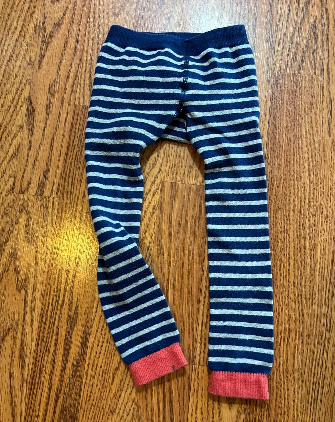 Baby Boden boys tights 2-3Y (tractor on bottom)