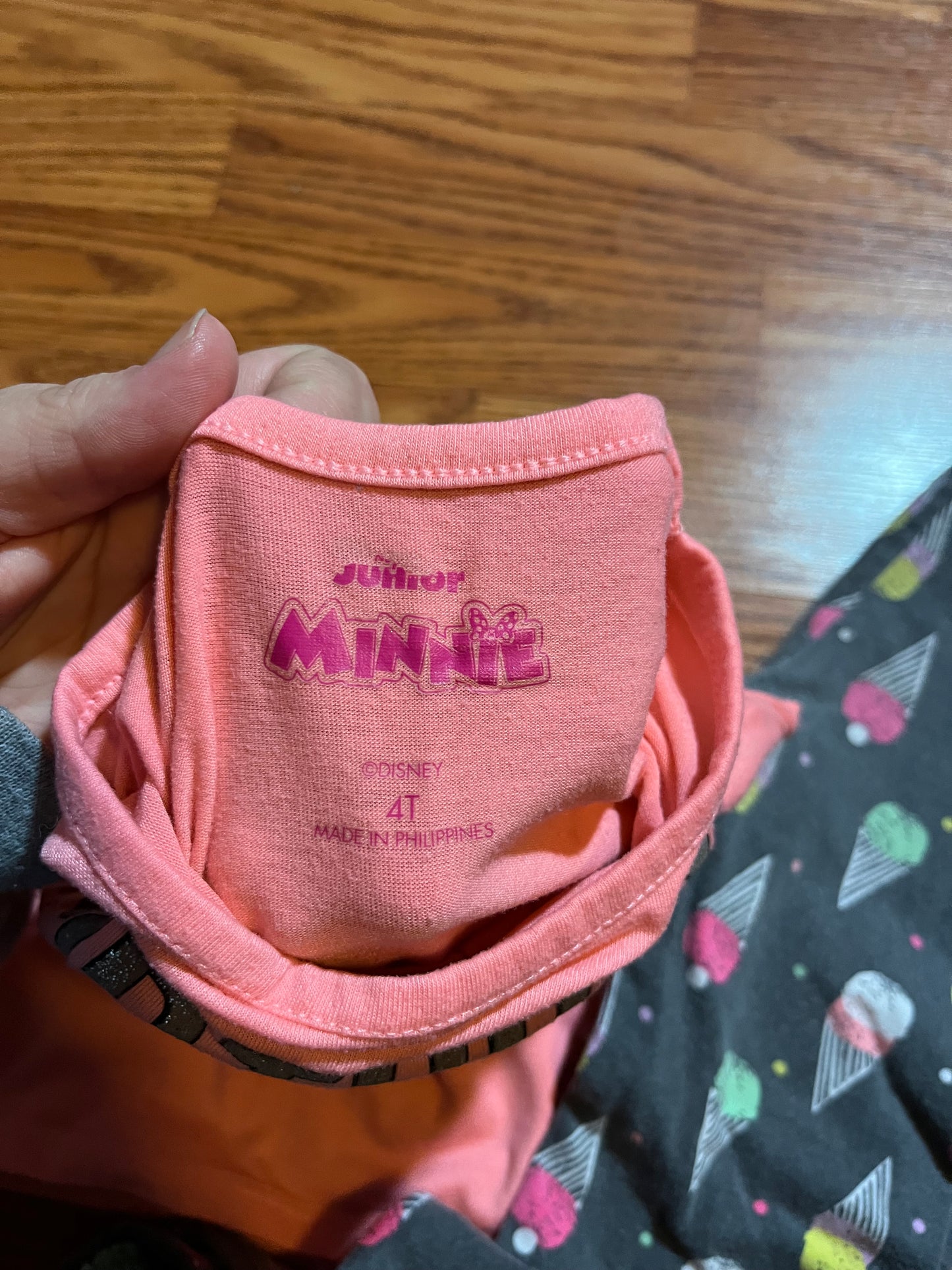 4t birthday Minnie top / 4t circo leggings (washer wear!)