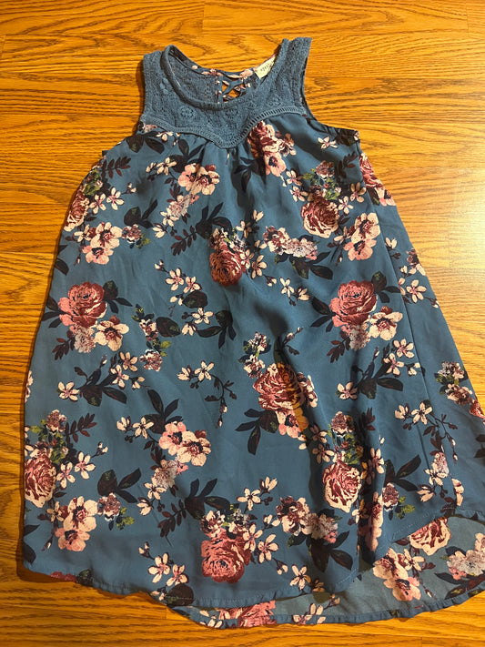 Eyeshadow size 7 dress