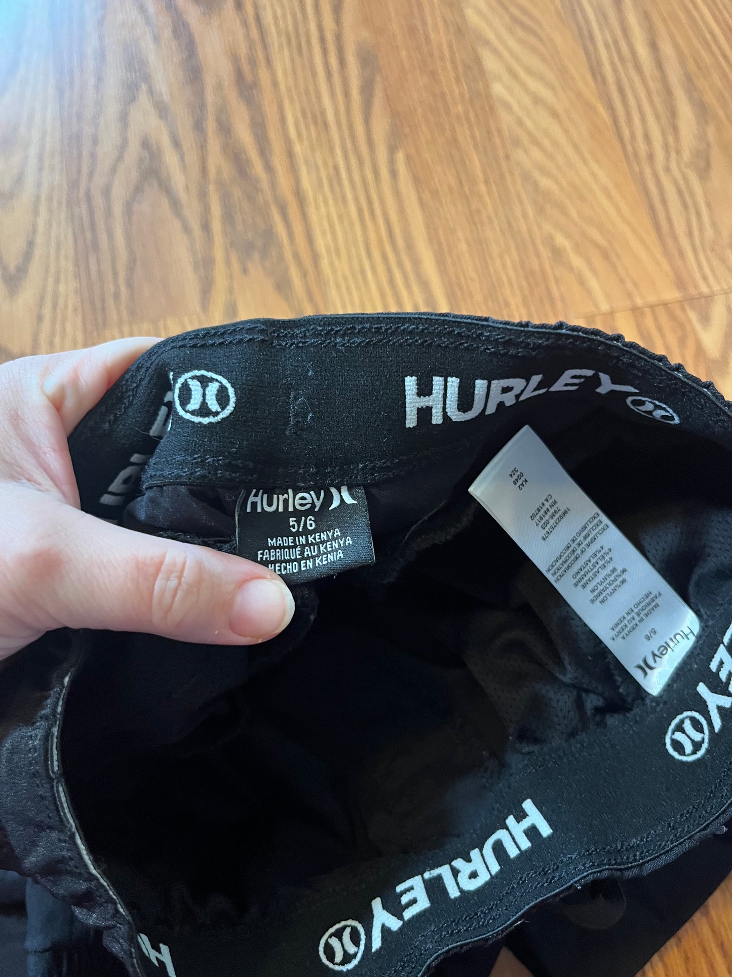 Hurley Boys pants 5/6 elastic waist (like new)