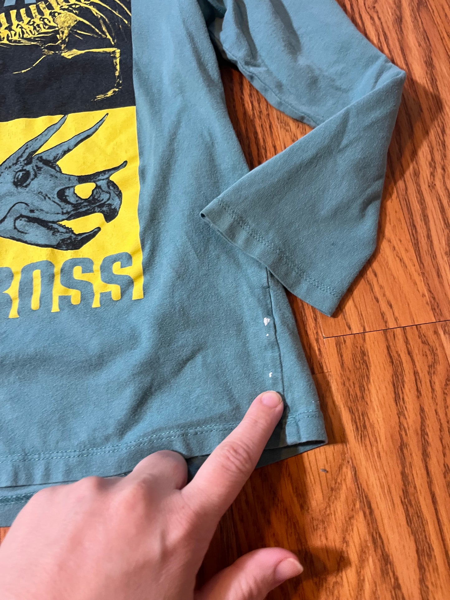 5/6 Childrens place Dino long sleeve top (small paint spot as shown!)