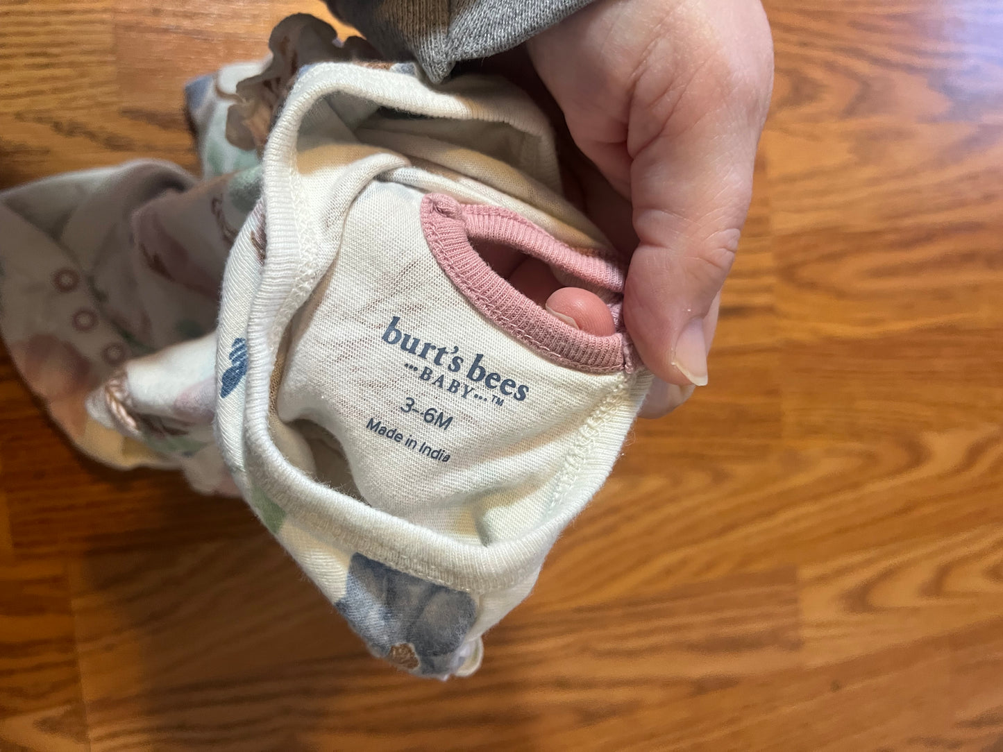 3/6 Months Burts Bees ruffle fall pumpkin onesie
