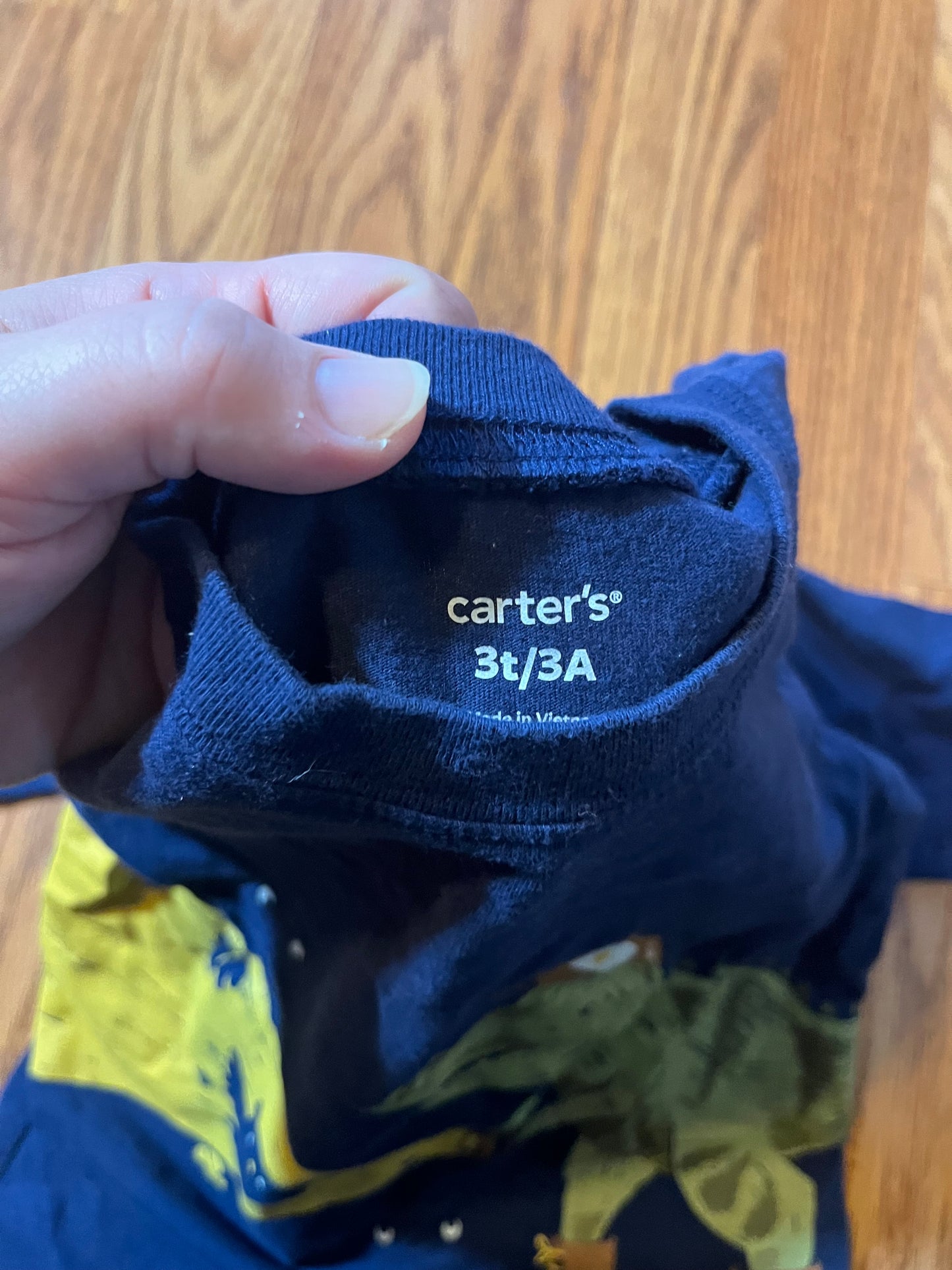 3t Carters boys longs sleeve top