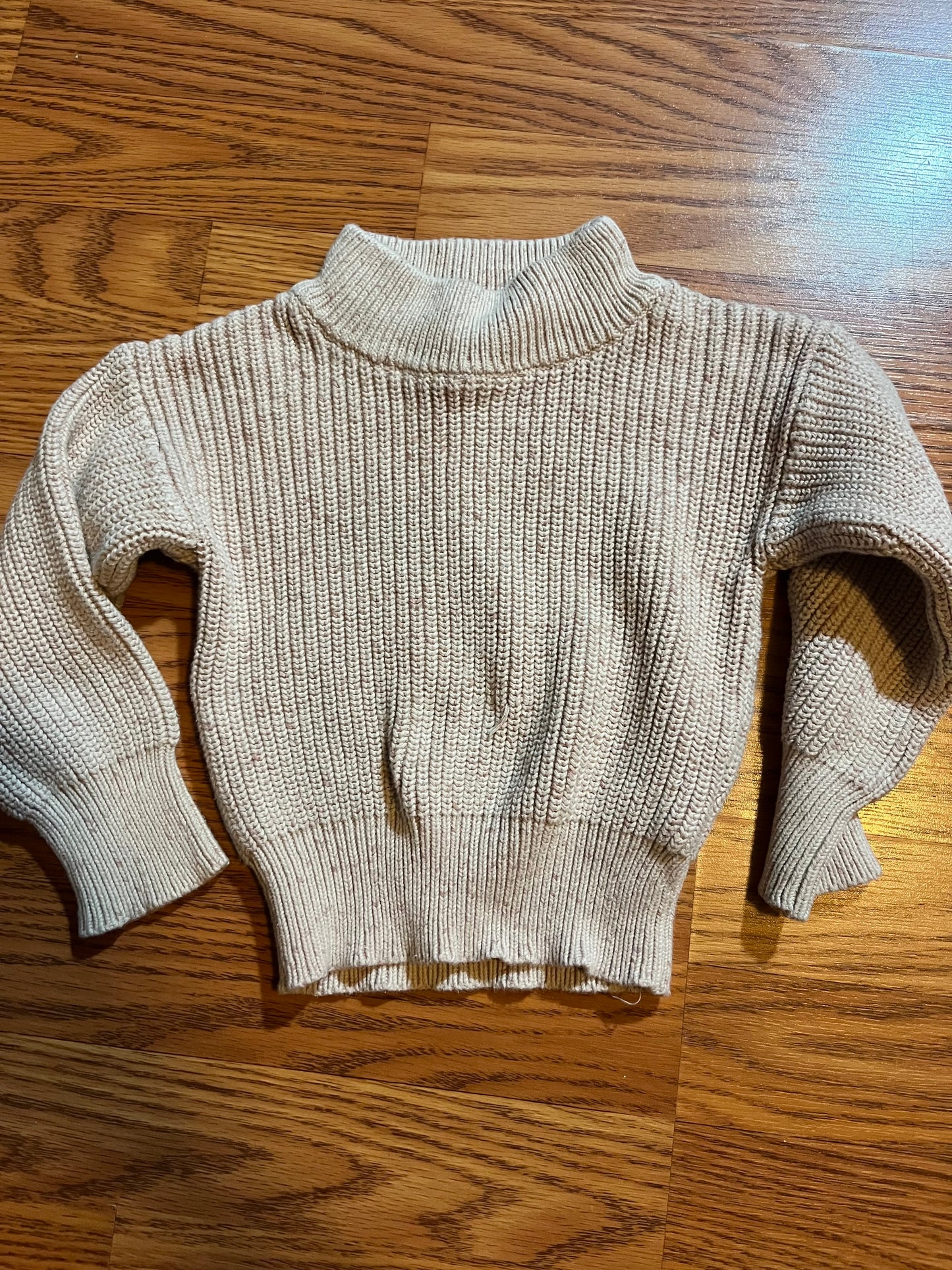 1Y girls chunky knit sweater (1 small snag but not awful)