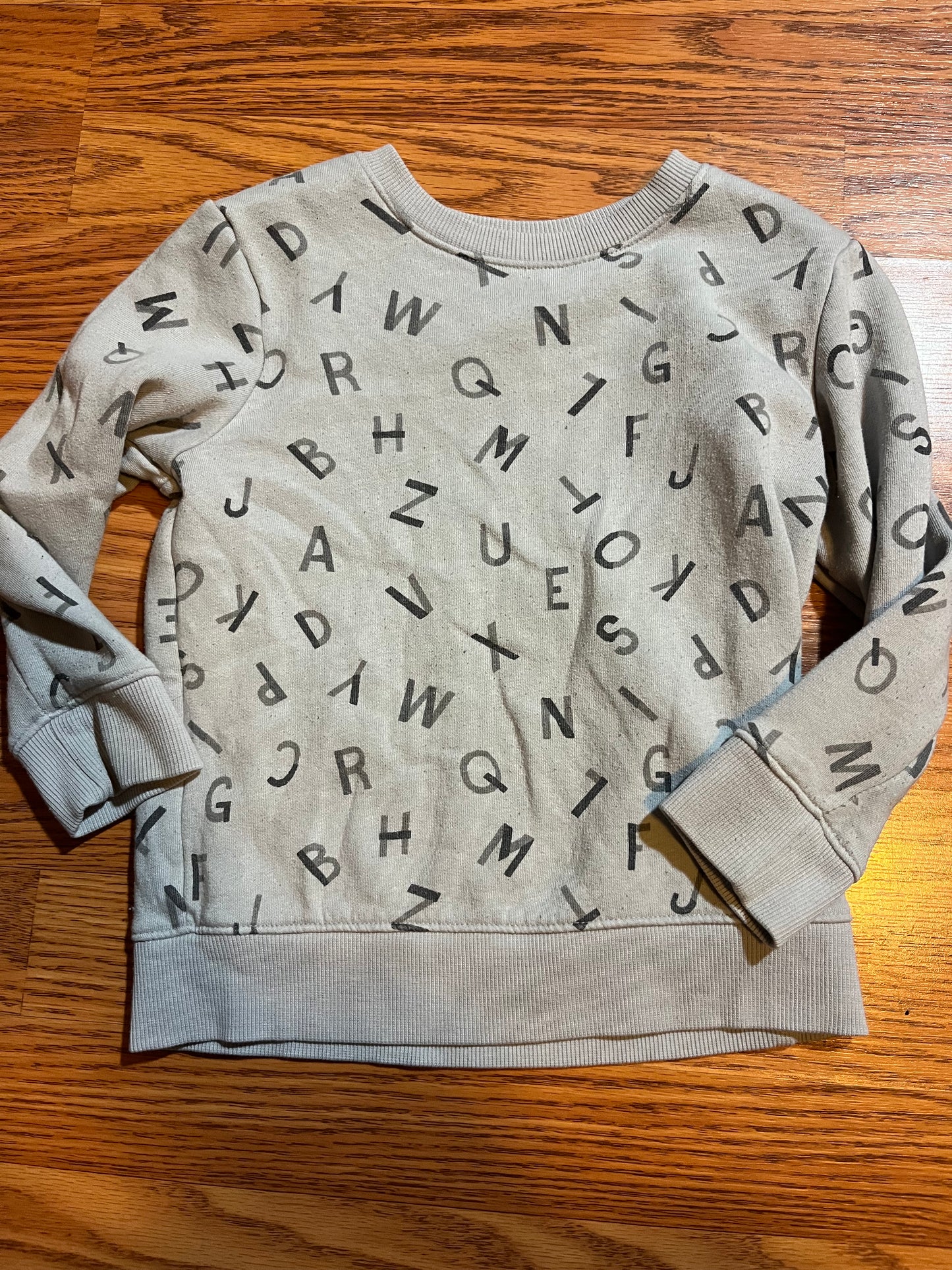 Cat & Jack size 4t alphabet sweatshirt