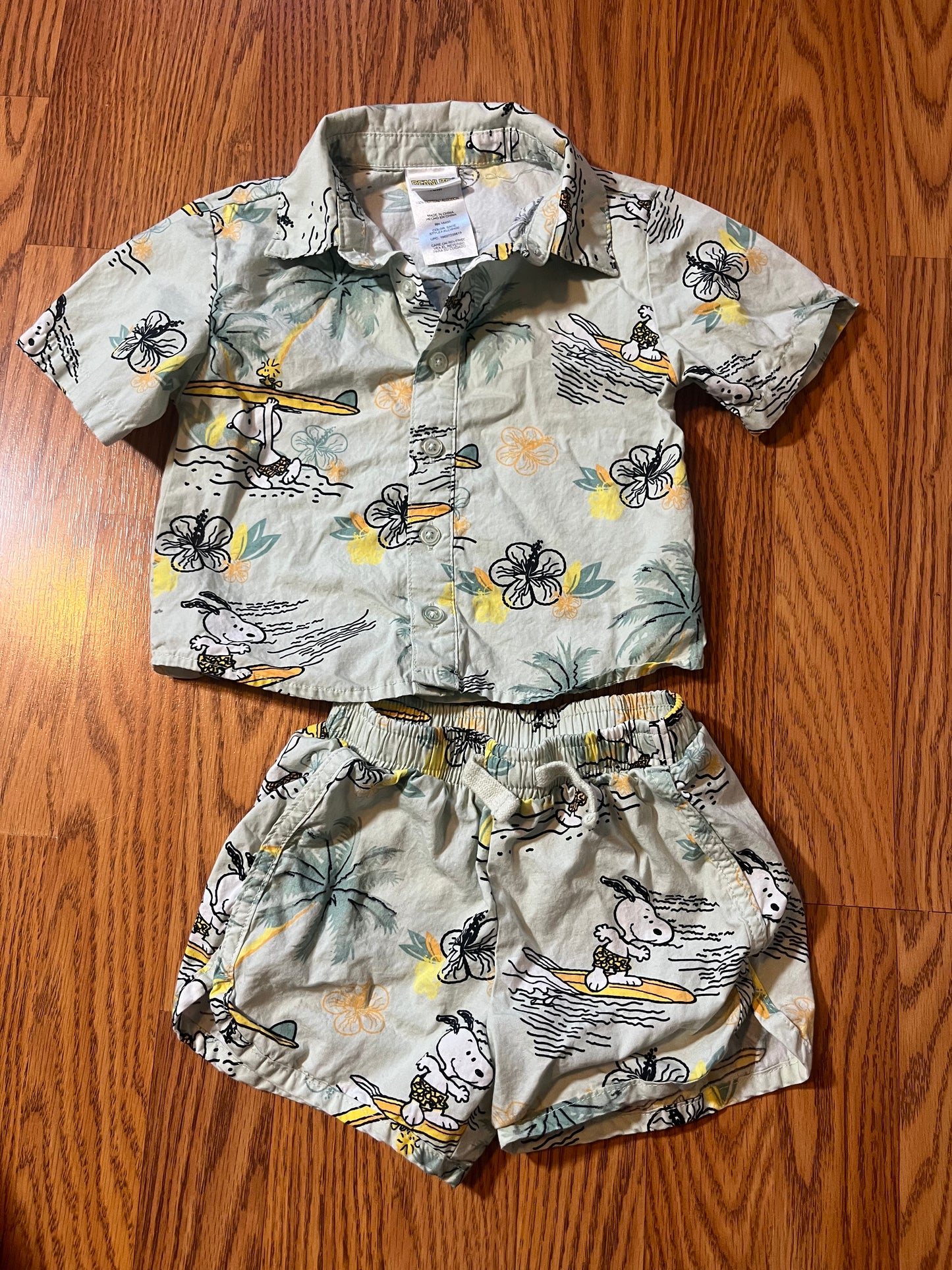 18 months Peanuts Snoopy outfit set