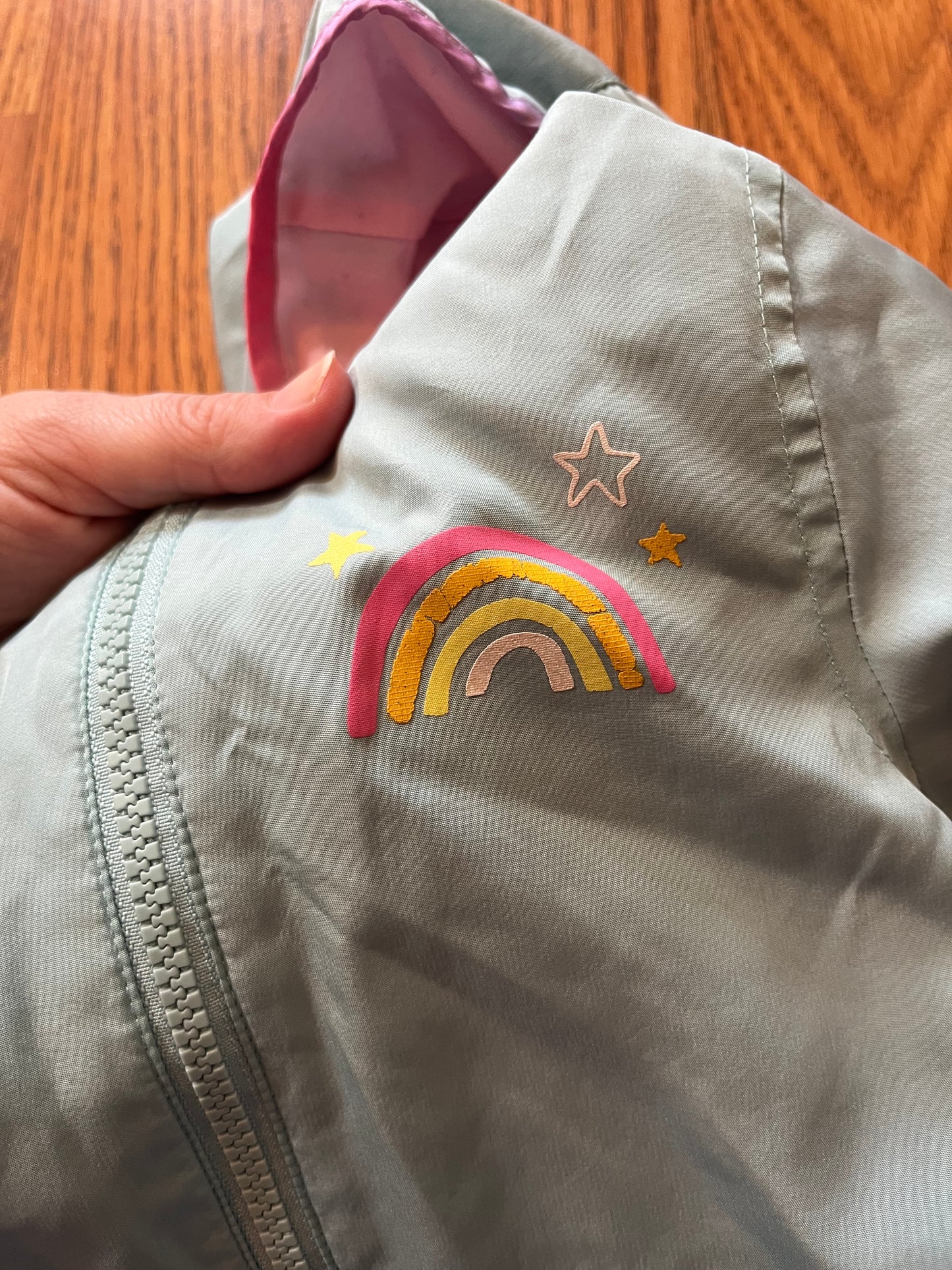 3t Carters windbreaker jacket ( washer wear on rainbow as shown in extra photo)
