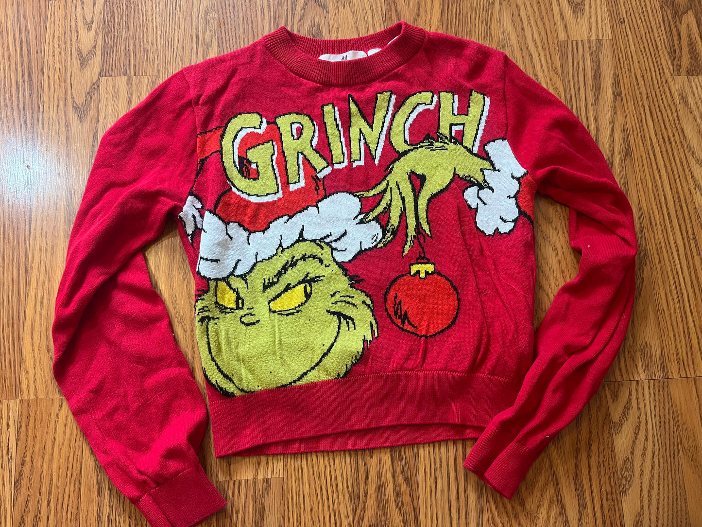 H&M girls Grinch sweater size 10/12