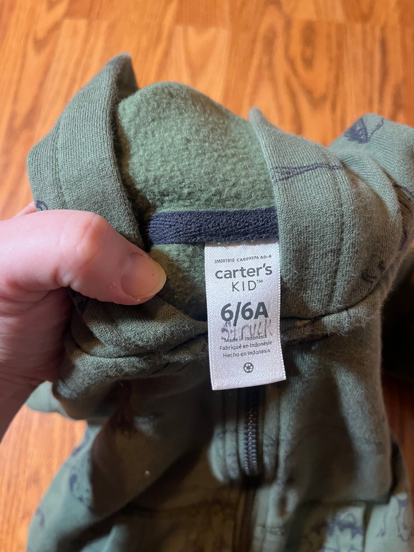 Carters size 6 Dino full zip jacket