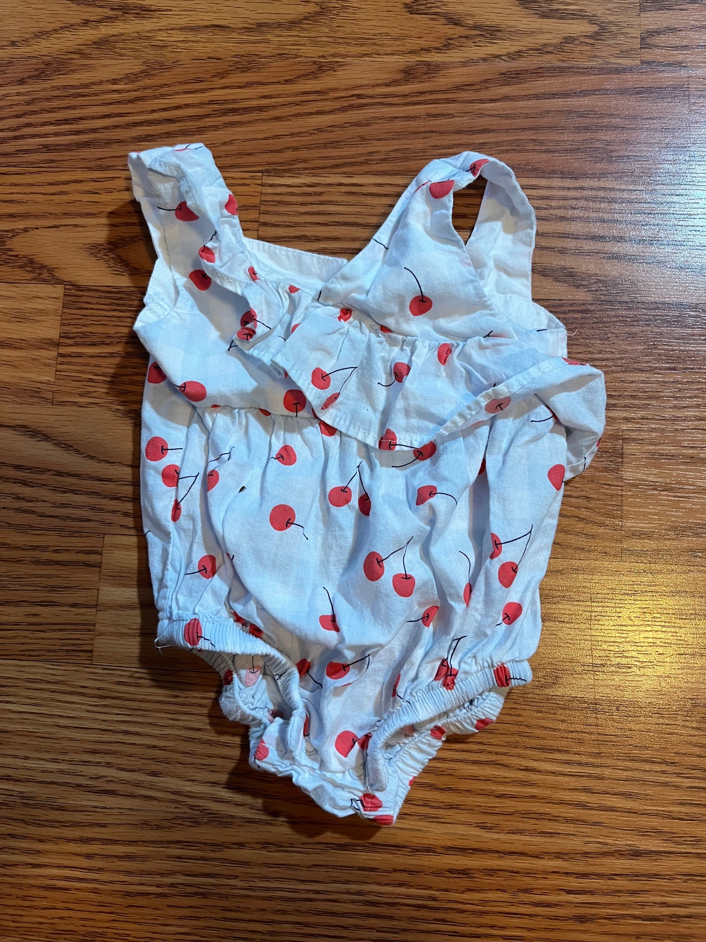 3/6 months cat&jack bubble romper