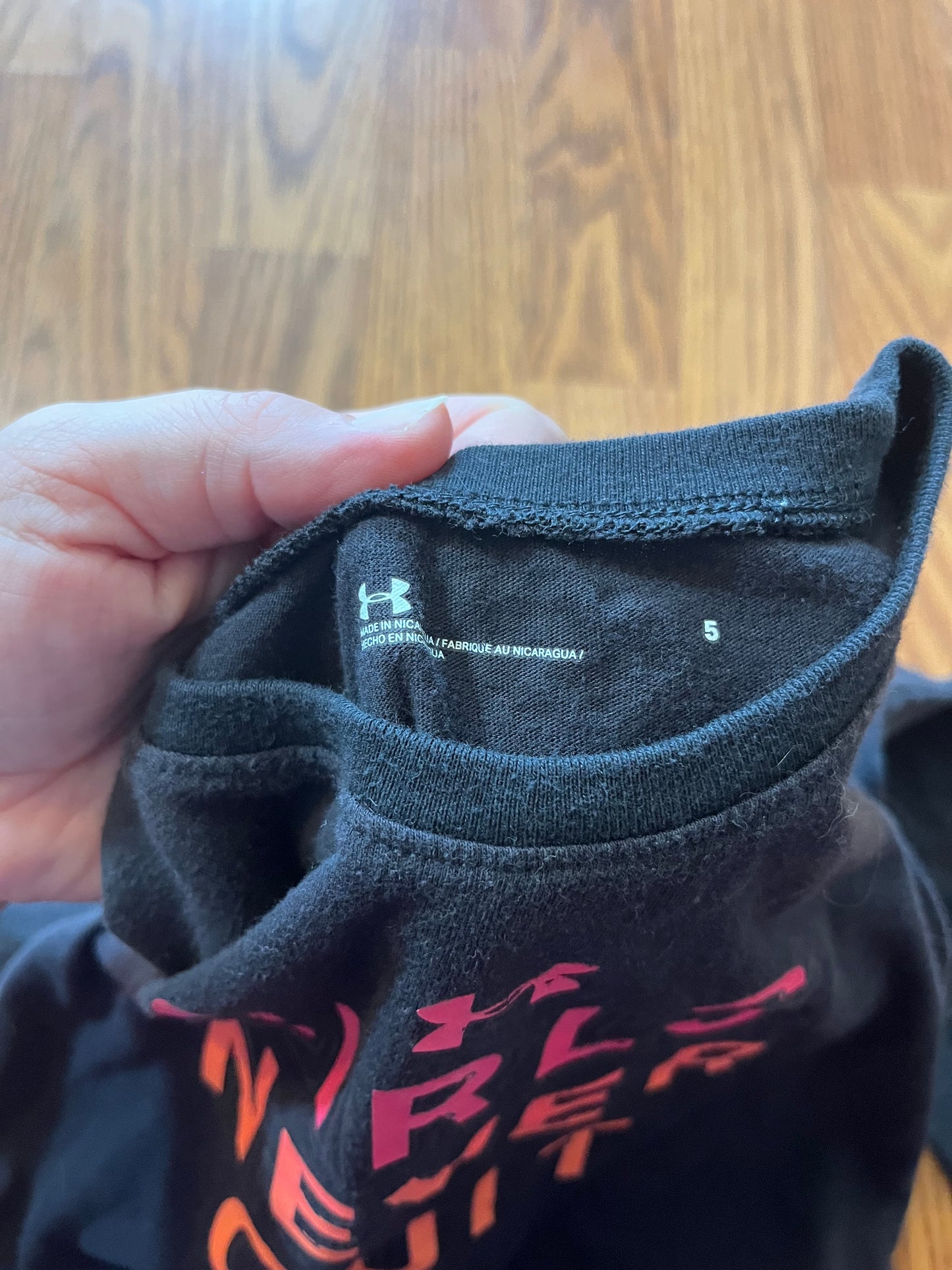 Under Armour girls long sleeve top size 5