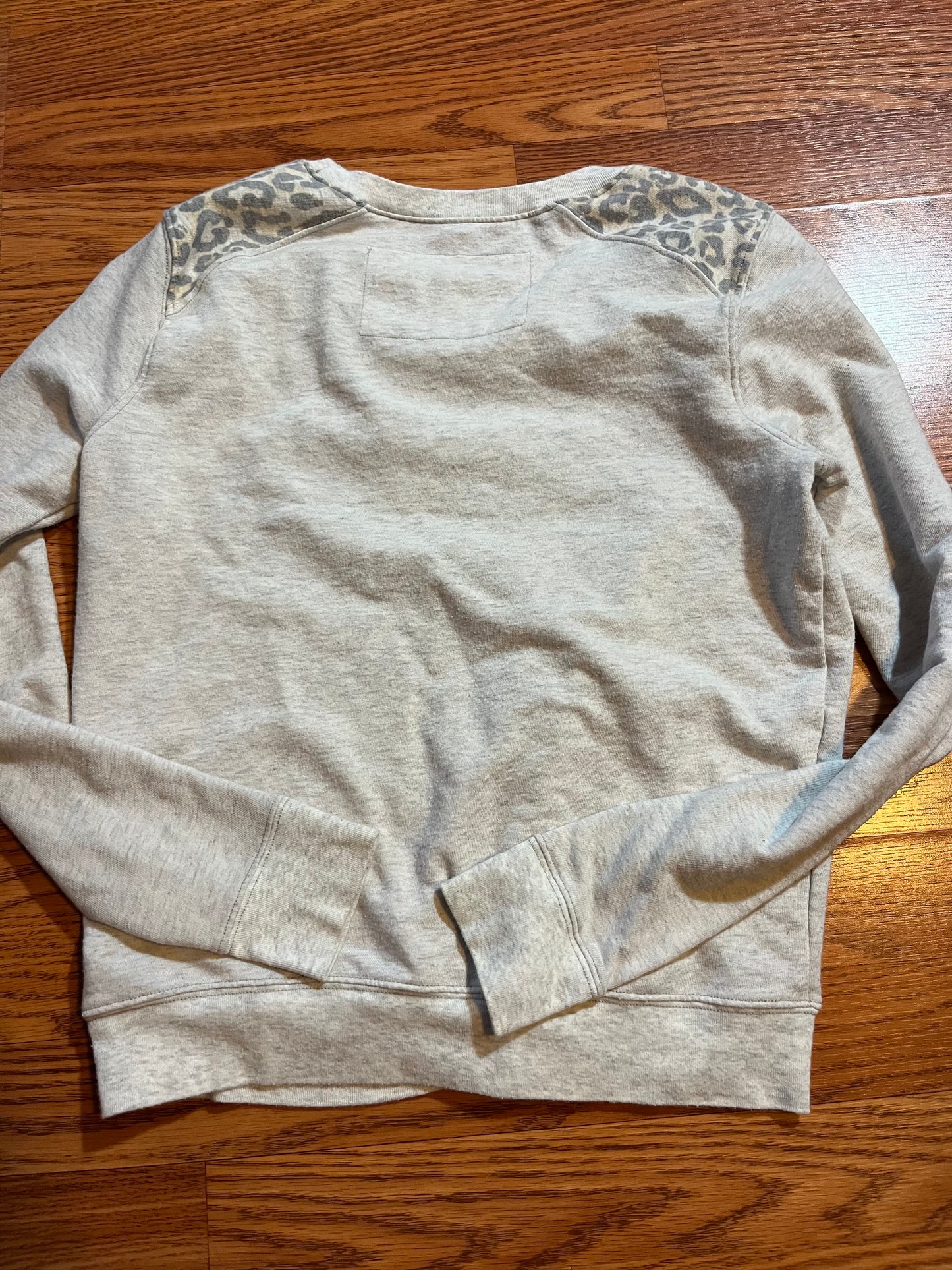 XS PINK Victoria Secret thin pull over