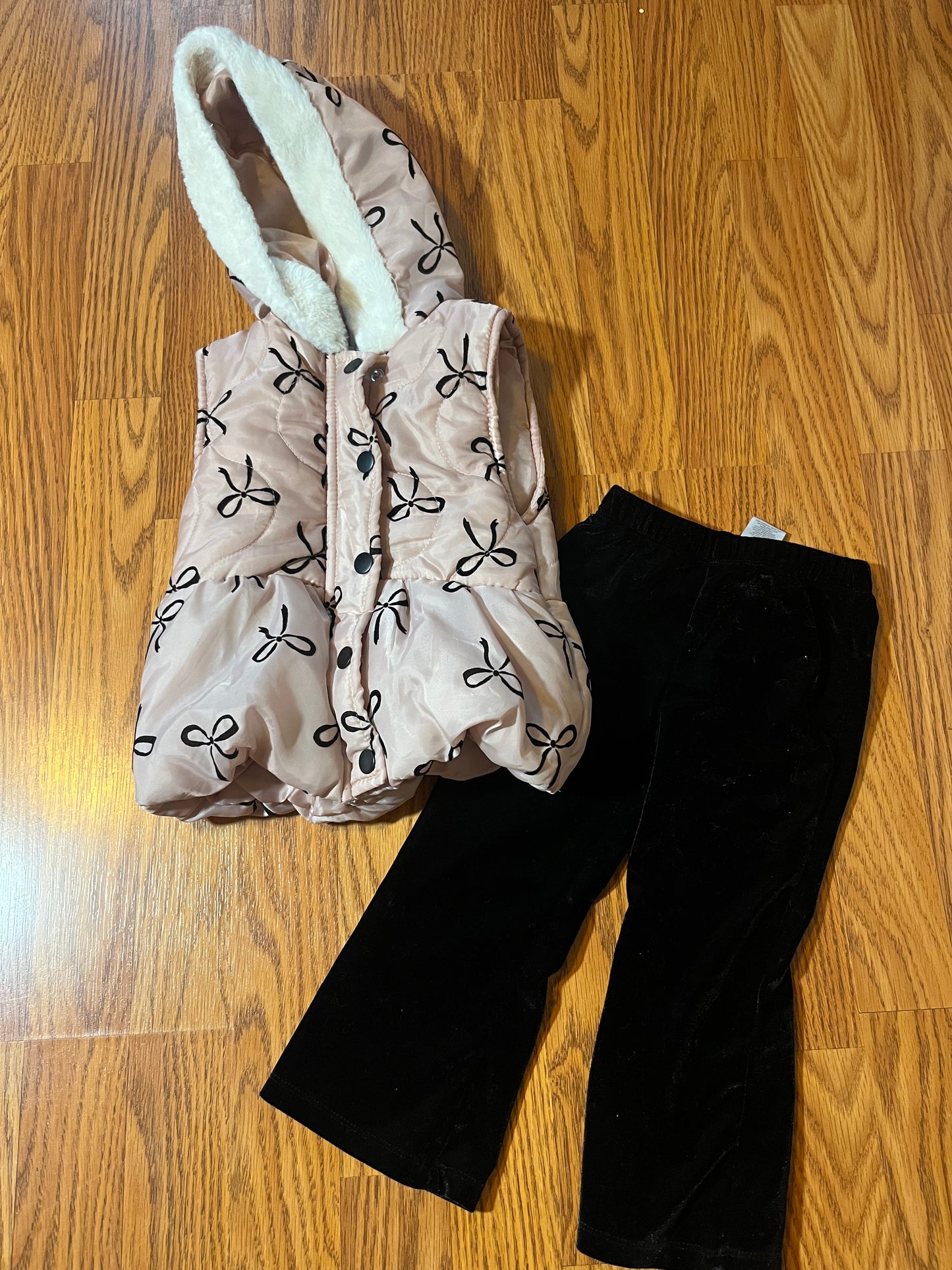 24 months Little Lass vest/pants