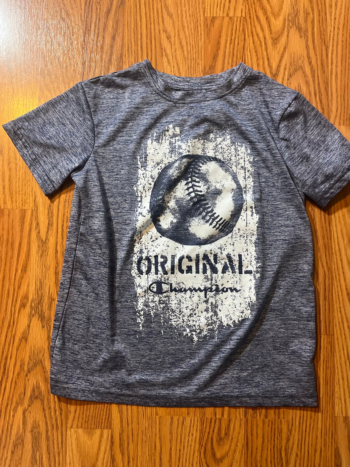 Champion size 7/8 tshirt