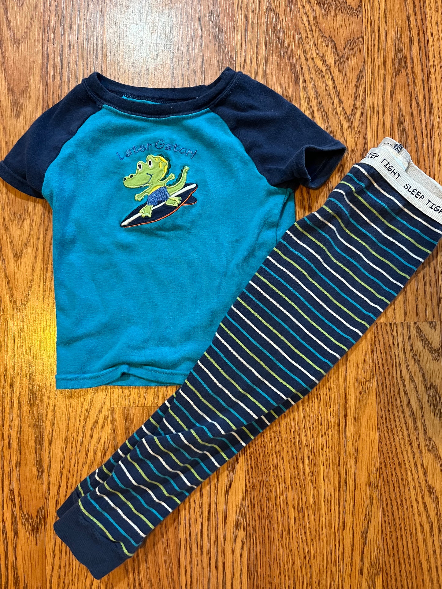 24 months faded glory pj set (snug fit)