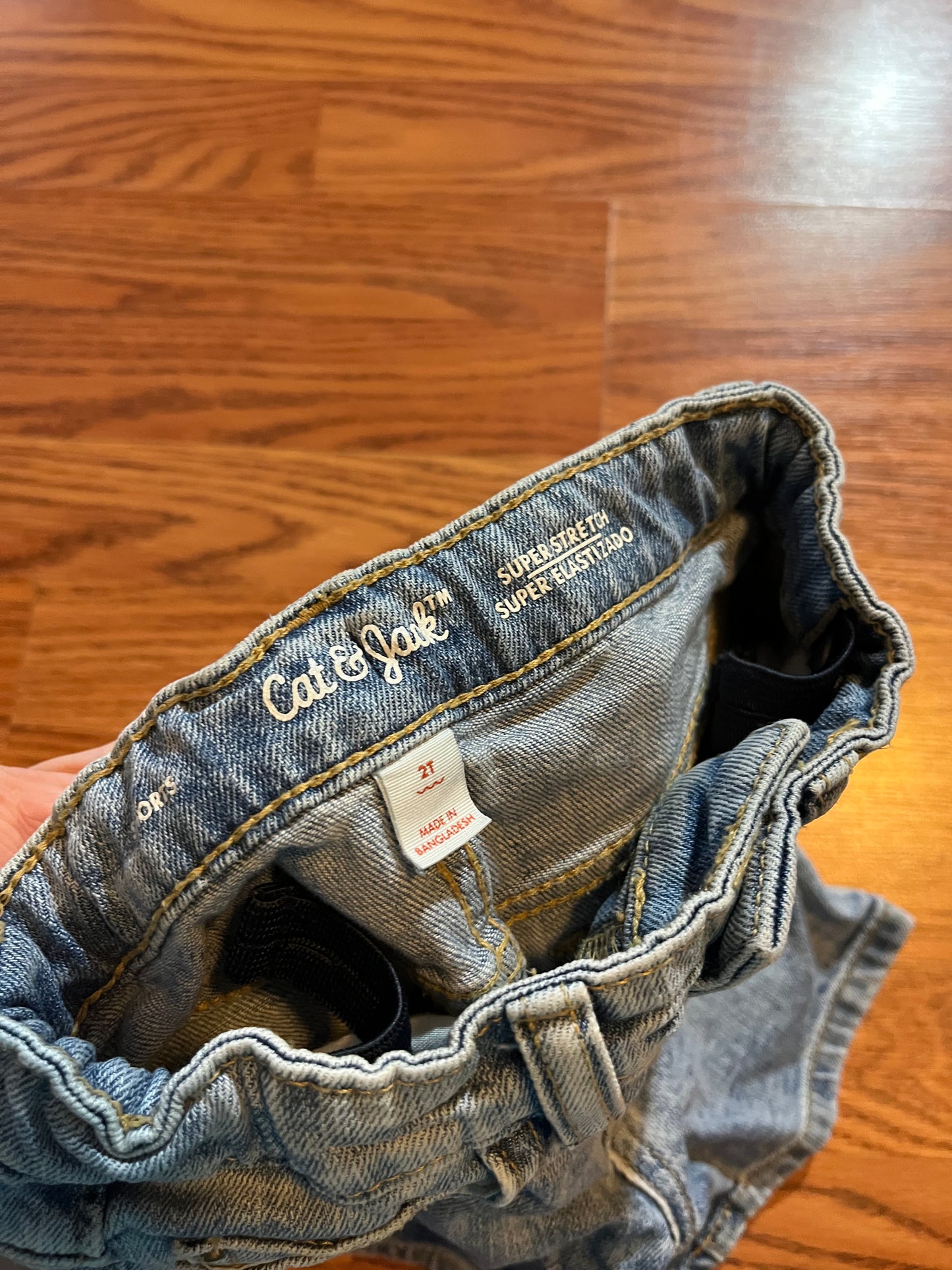 2t Cat & Jack boys Jean shorts