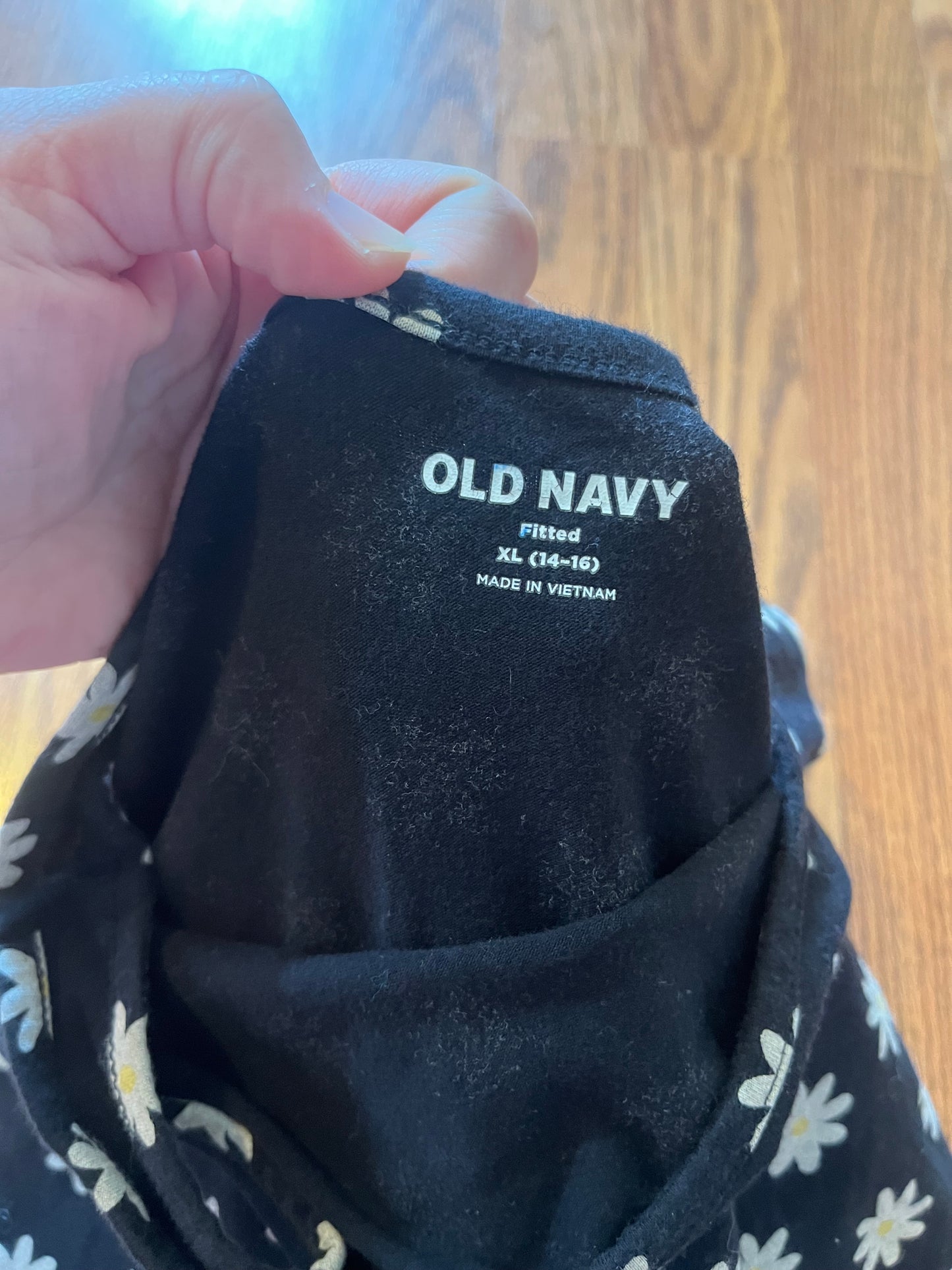 14/16 Old Navy tank fitted snug fit (may run small)