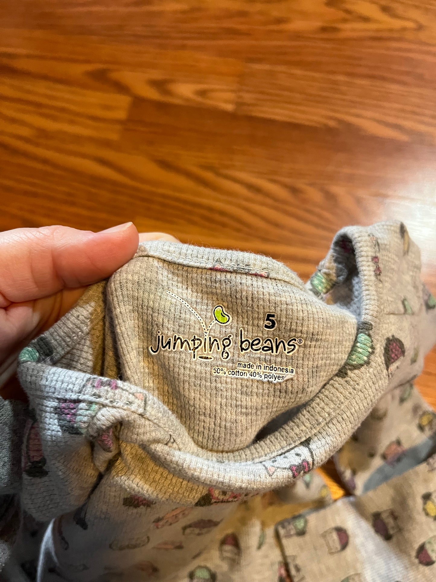 Jumping beans size 5 top (owls)