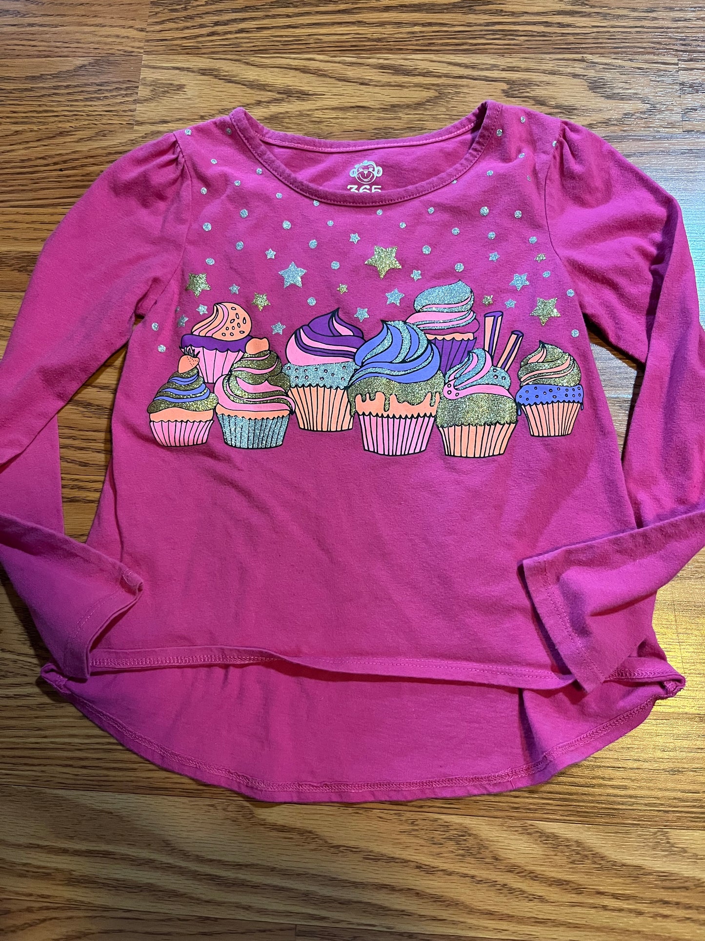 Girls size 6 Garanimals top