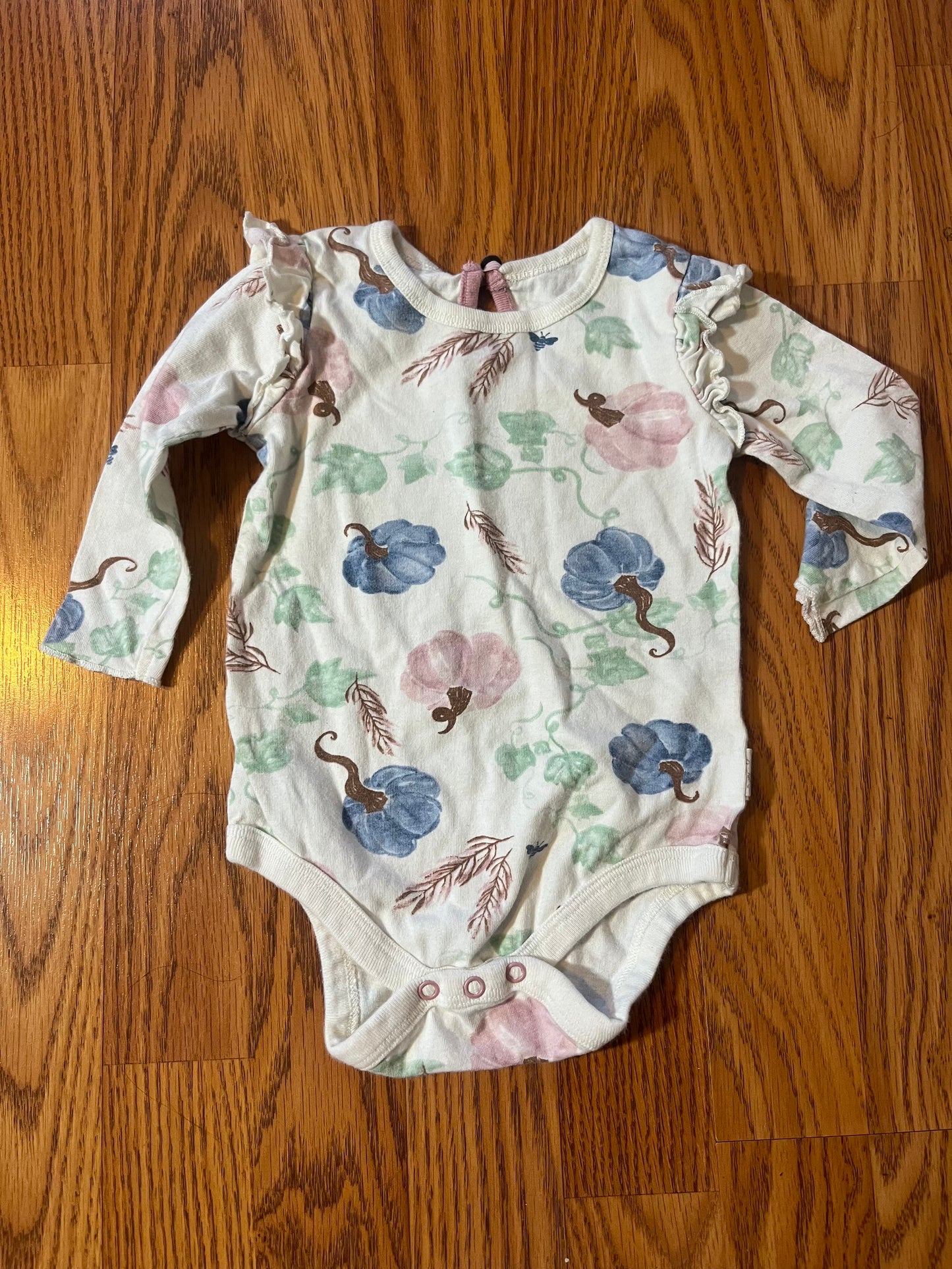 3/6 Months Burts Bees ruffle fall pumpkin onesie