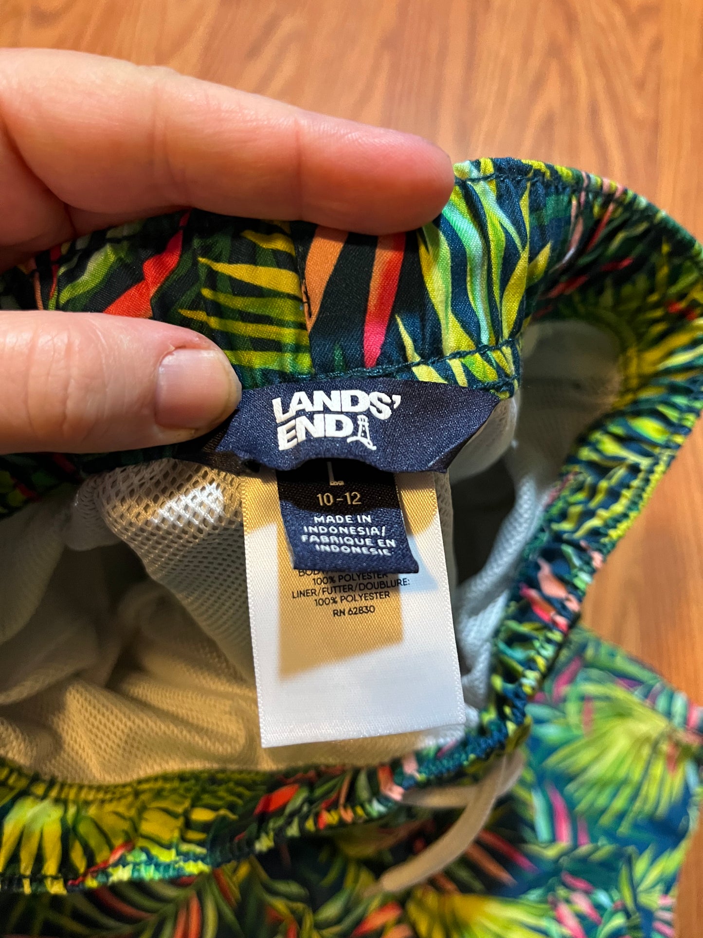 Lands End 10/12 swimming trunks