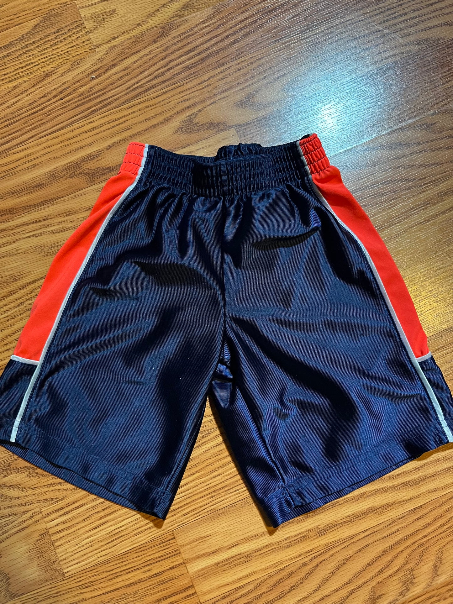 3t Okie dokie shorts athletic