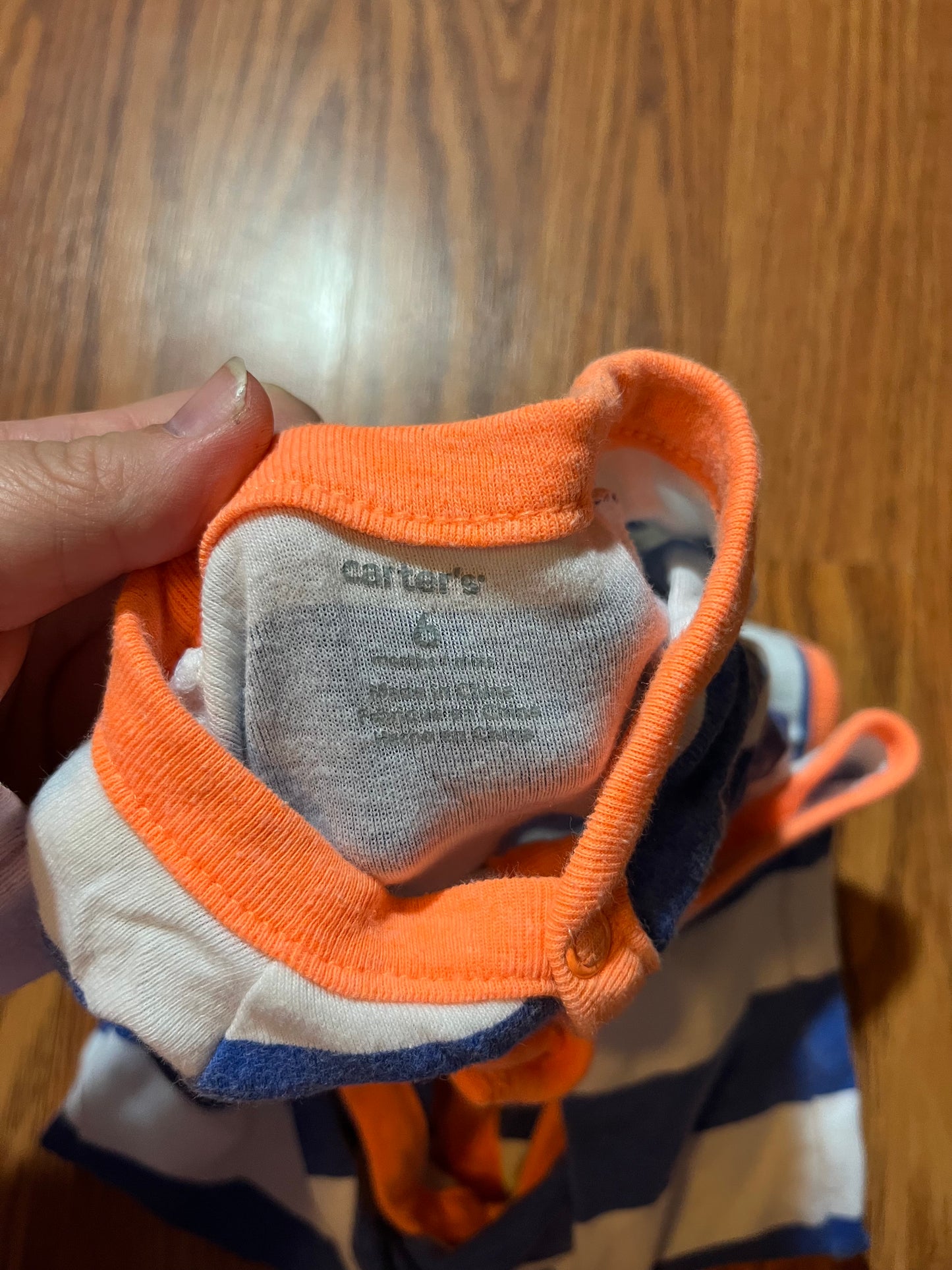 6 months Carters footless romper/sleeper