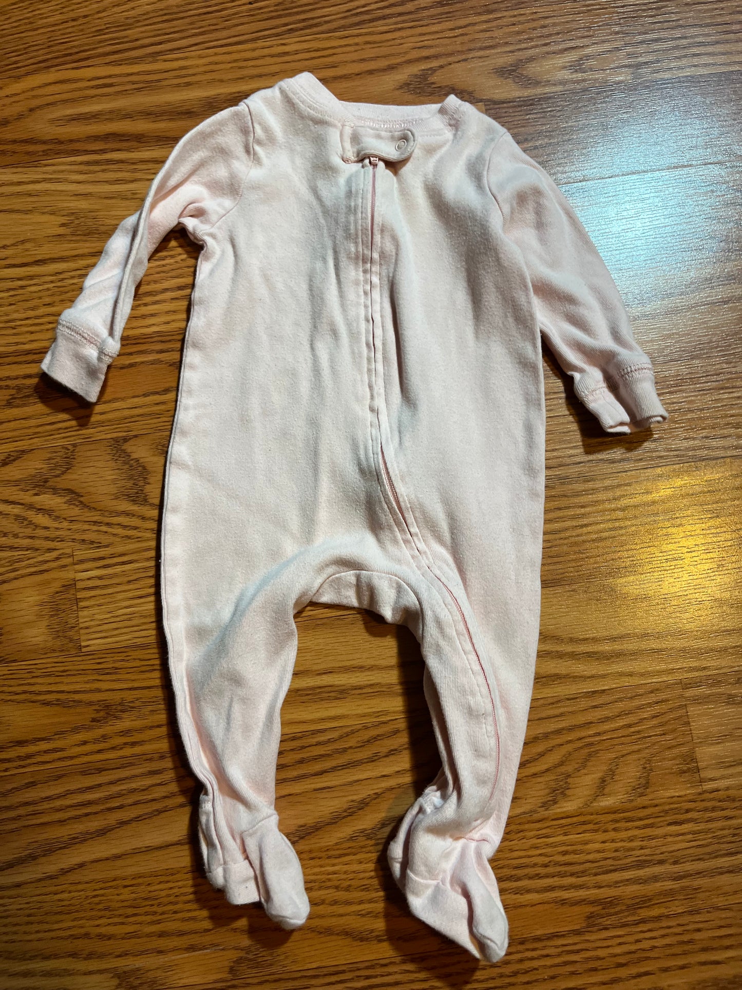 6 months Okie dokie sleeper (light pink)