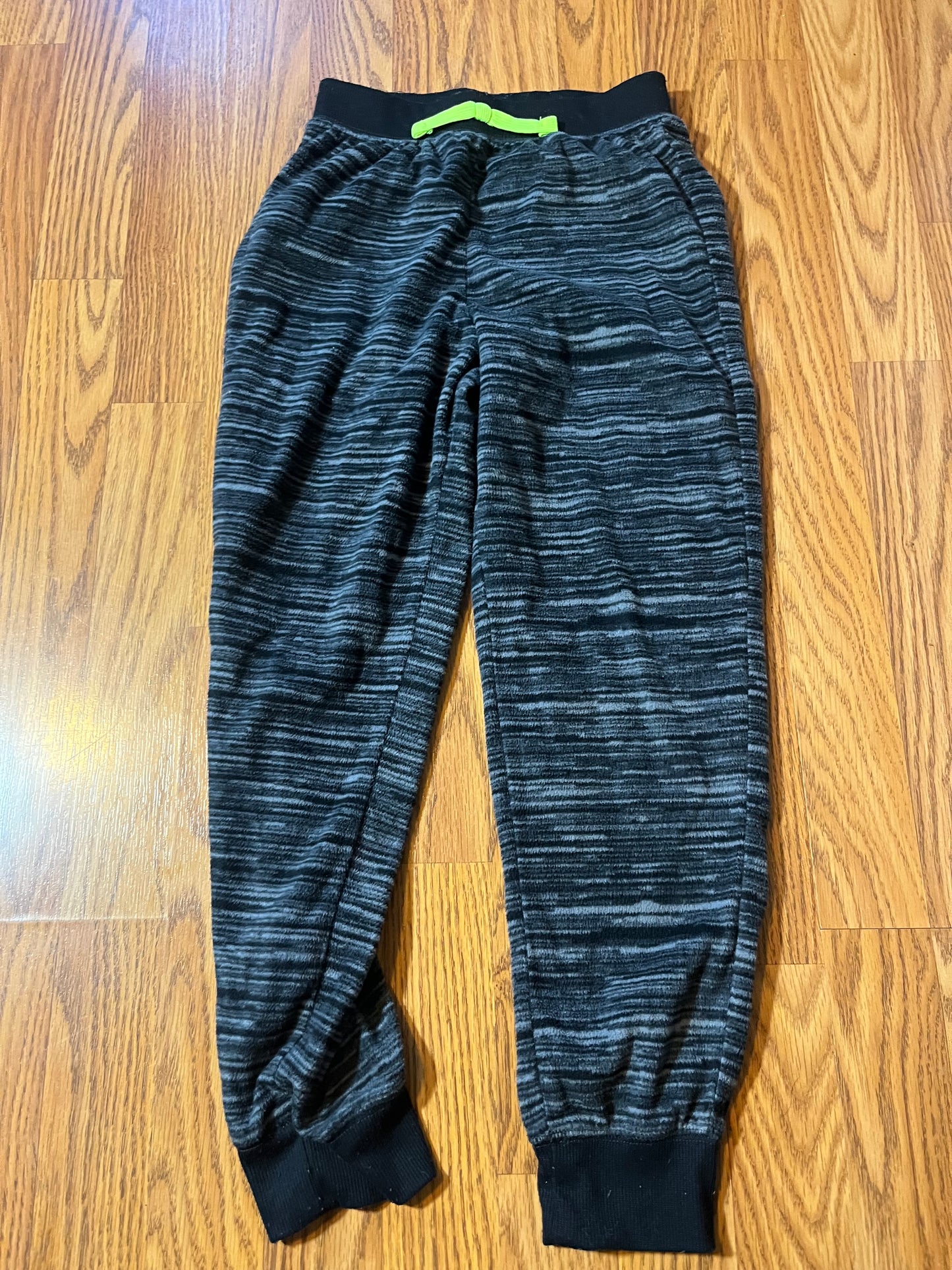 Jumping Bean size 8 lightweight fleece pants