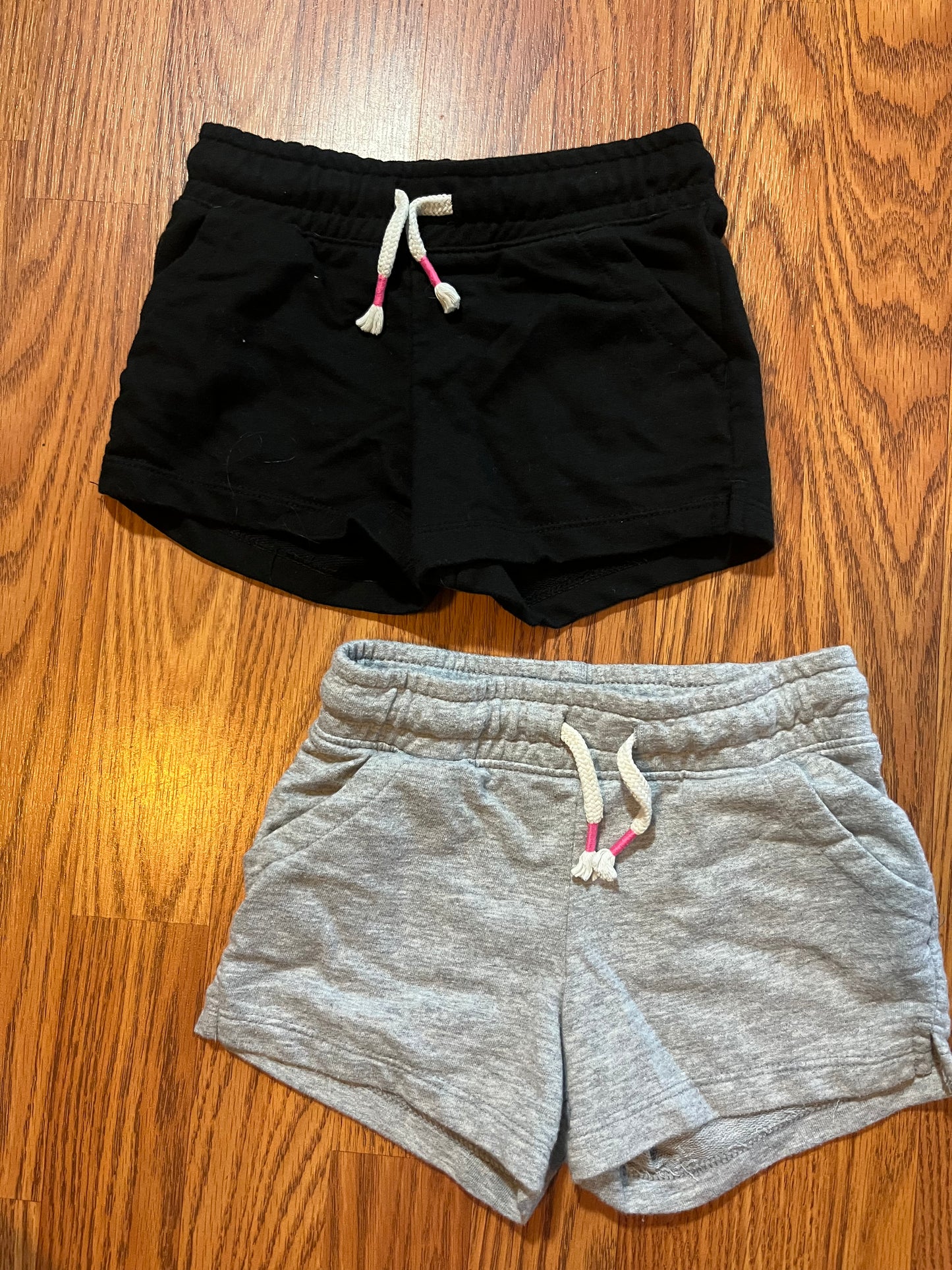 5t Cat&jack shorts