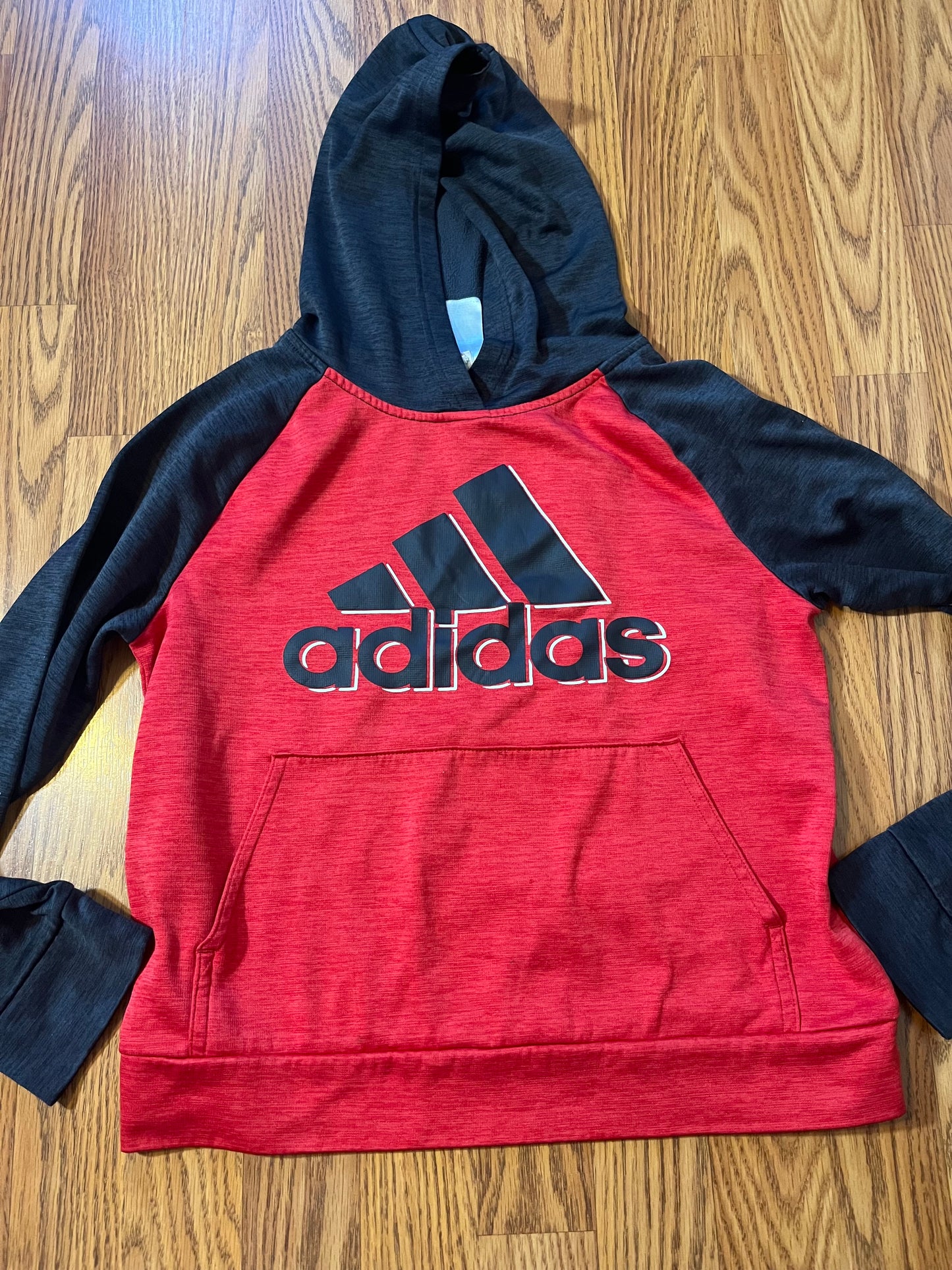 Adidas boys M 10/12 hoodie