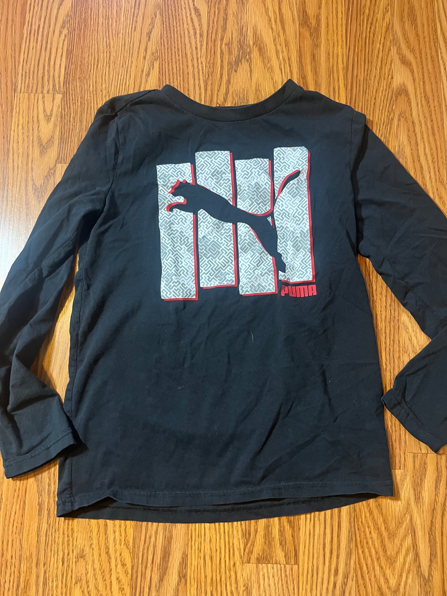 Puma size 7 long sleeve top