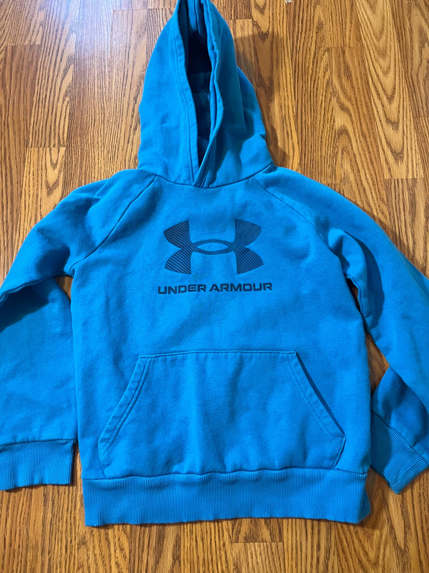 Under Armour YMD hoodie (normal washer wear)