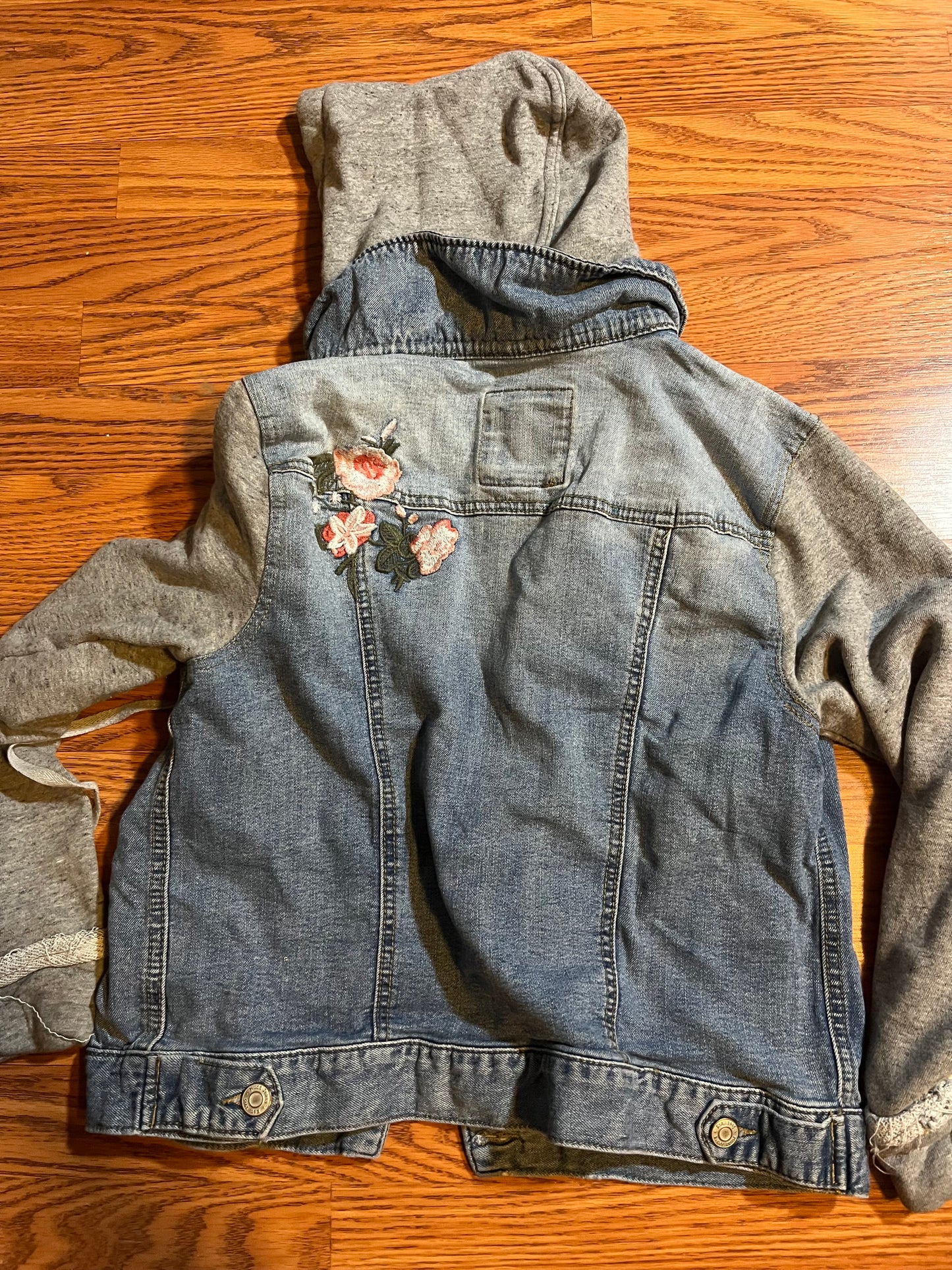 Girls size Large Mudd Jean jacket (size 12 it looks like)