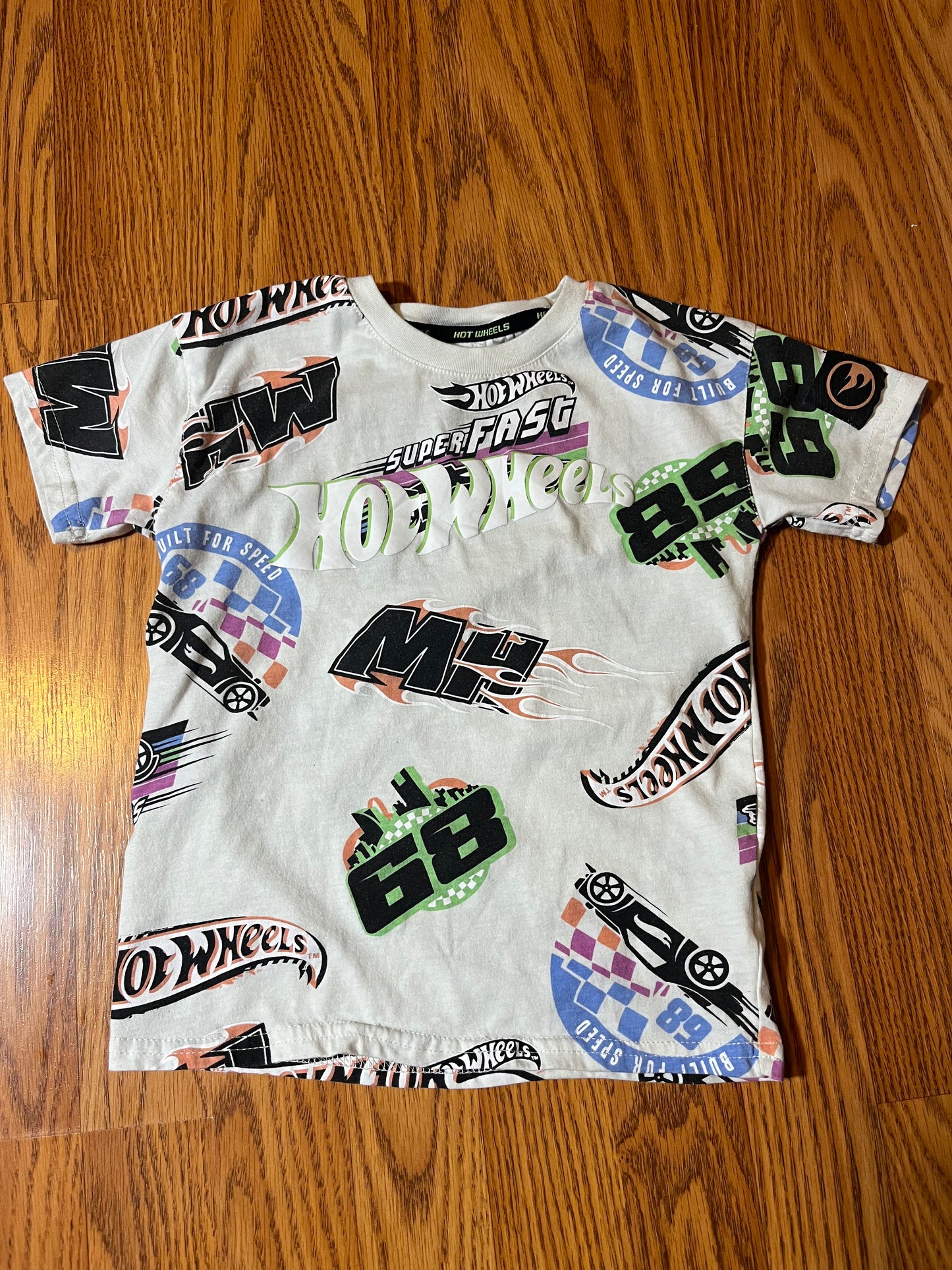 5t Hotwheel tshirt