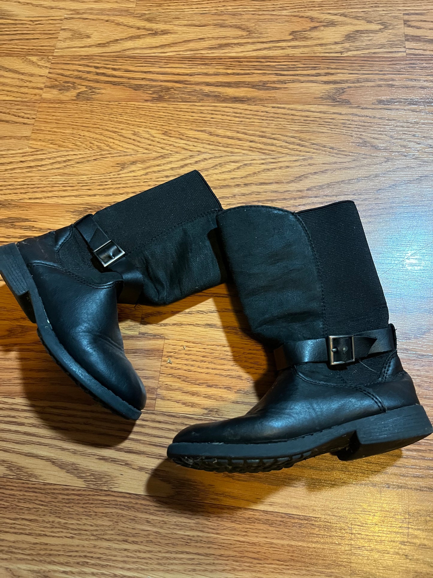 Oshkosh size 10 toddler tall boots