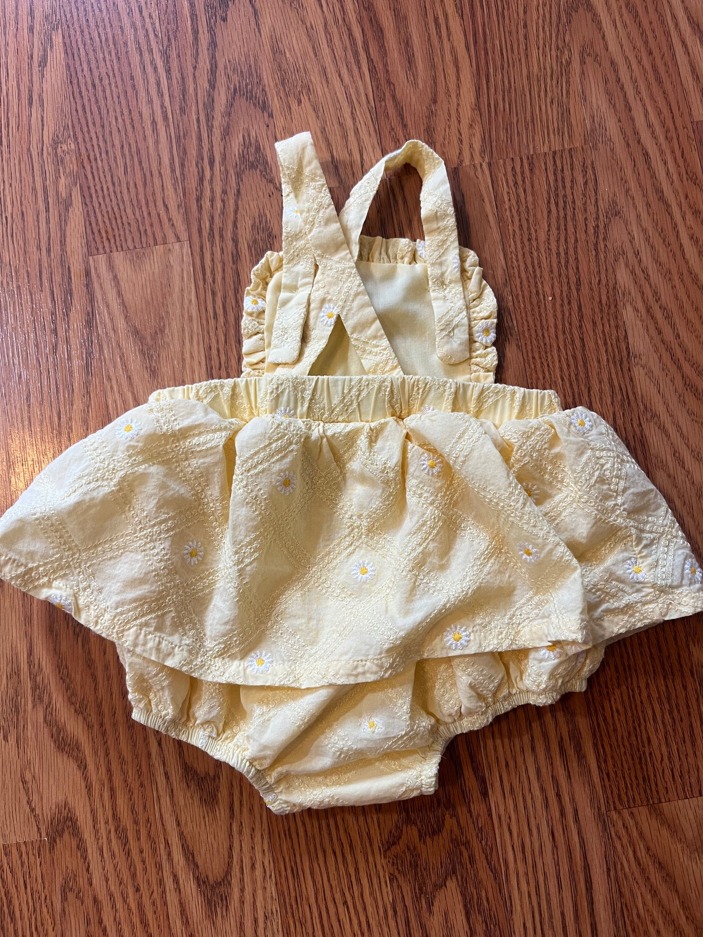 6/9 Months Cupcakes and cashmere baby girls