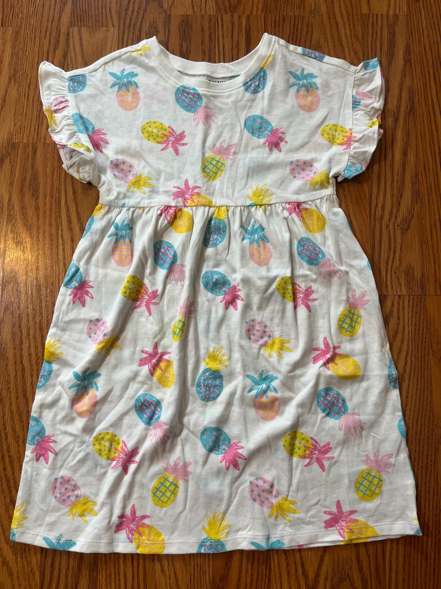 5t Old Navy pineapple print dress