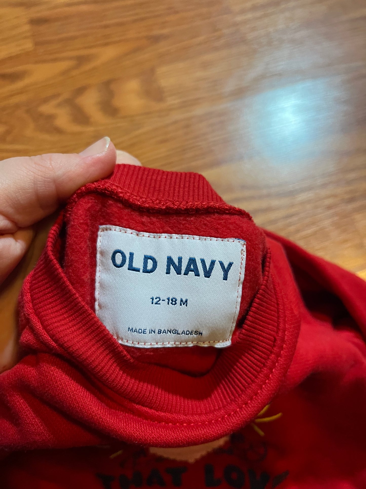 12/18 months Old Navy sweatshirt