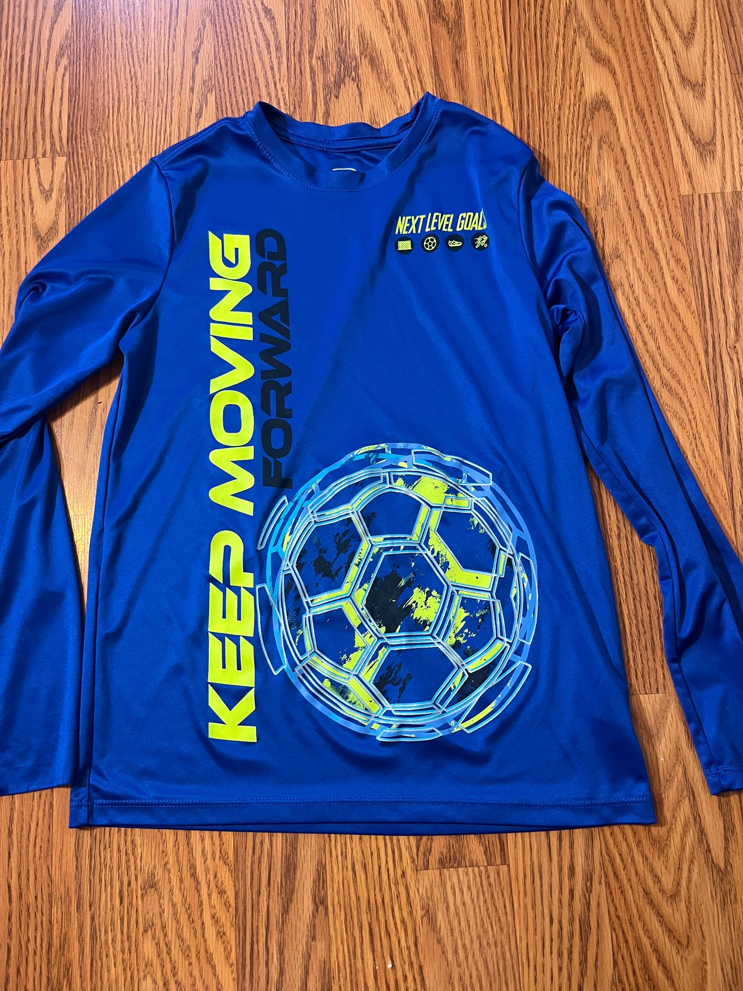 10/12 Athletic works boys long sleeve top
