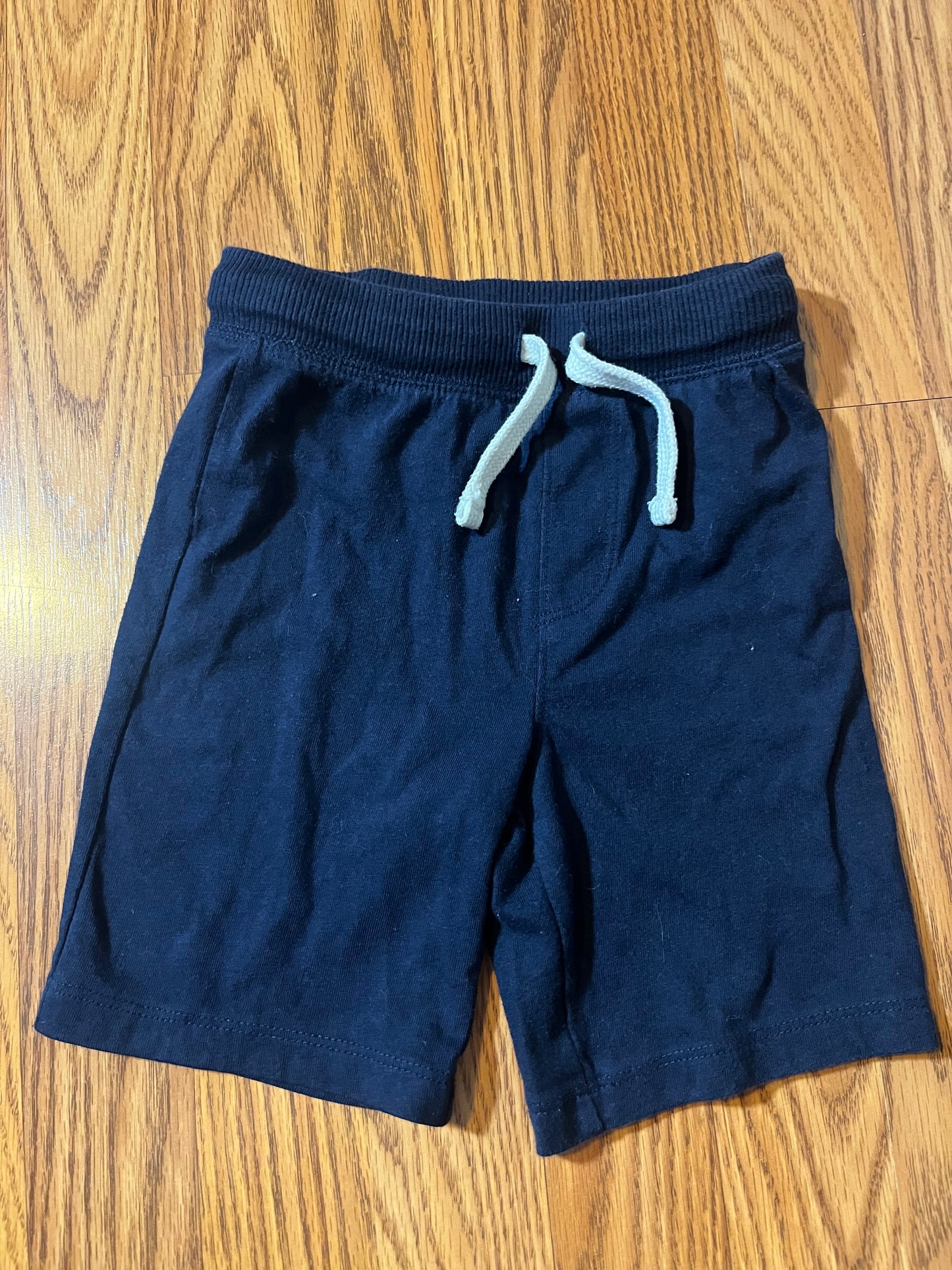 4t Old Navy boys cotton shorts