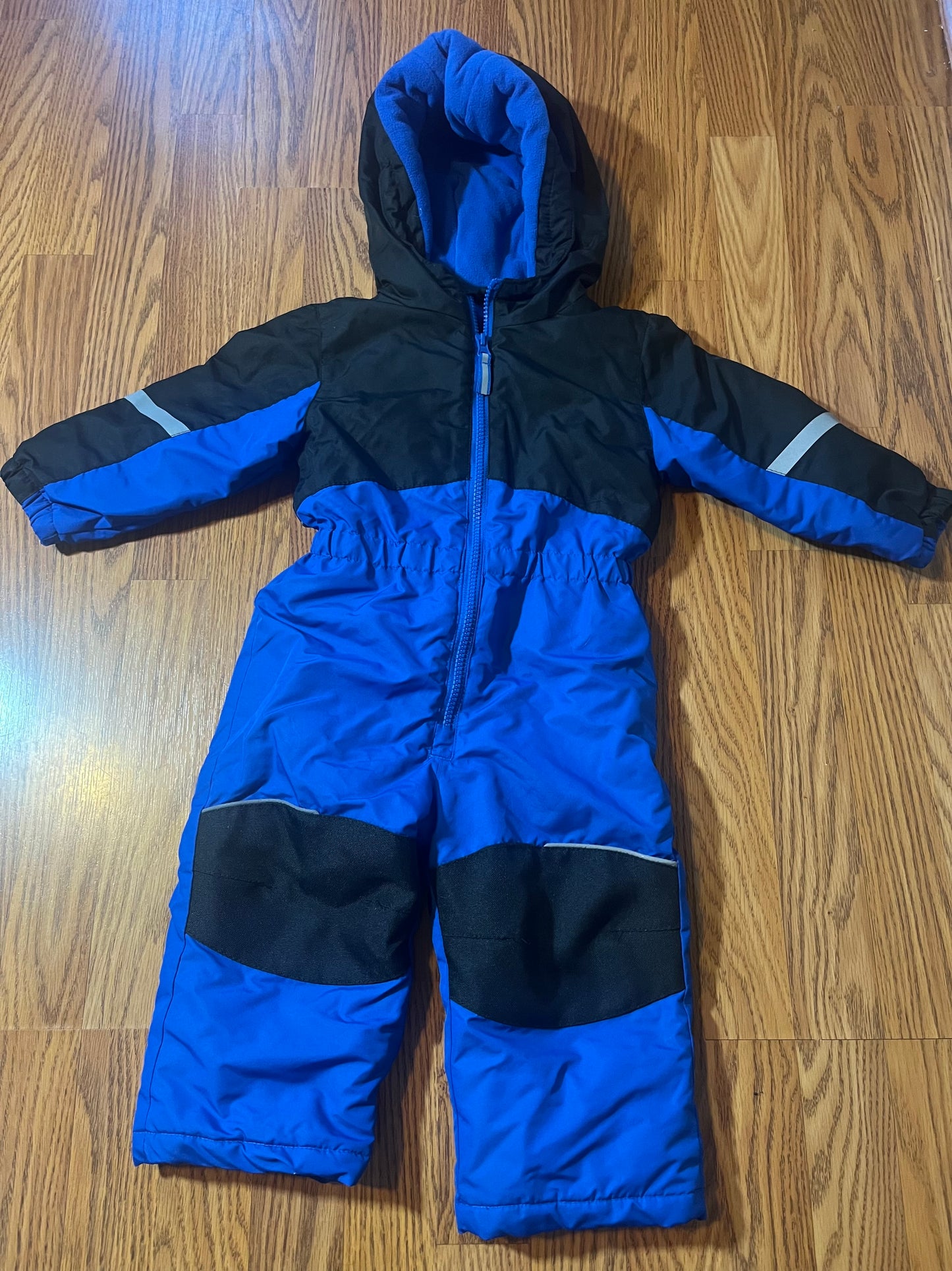 2t Swiss Tech snowsuit