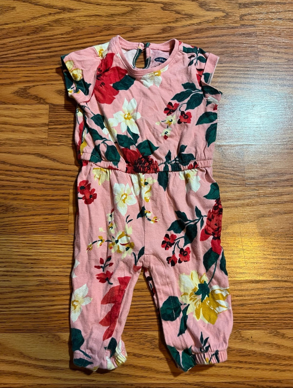 0/3 months Old Navy baby girls rompers lot of 2